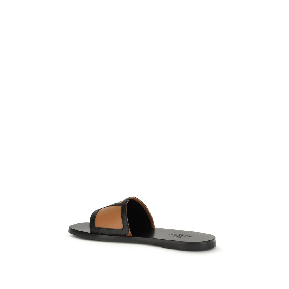 Valentino Garavani Black Calf Leather Bos Taurus Flat Sandals | Regal Royce