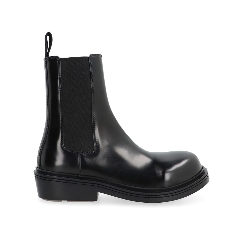 Bottega Veneta Black Calfskin Chelsea Boots | Regal Royce