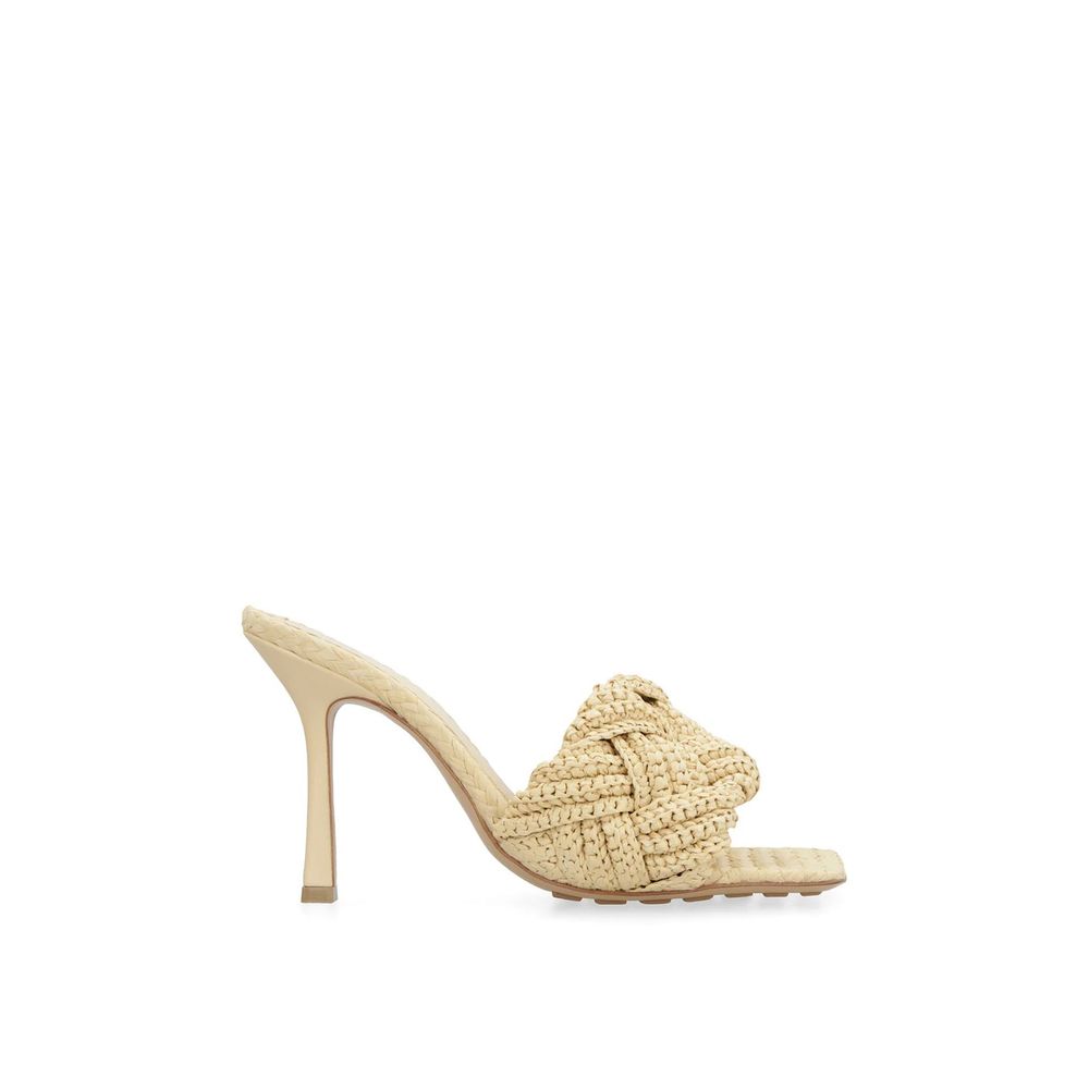 Bottega Veneta Beige Raffia Mules | Regal Royce