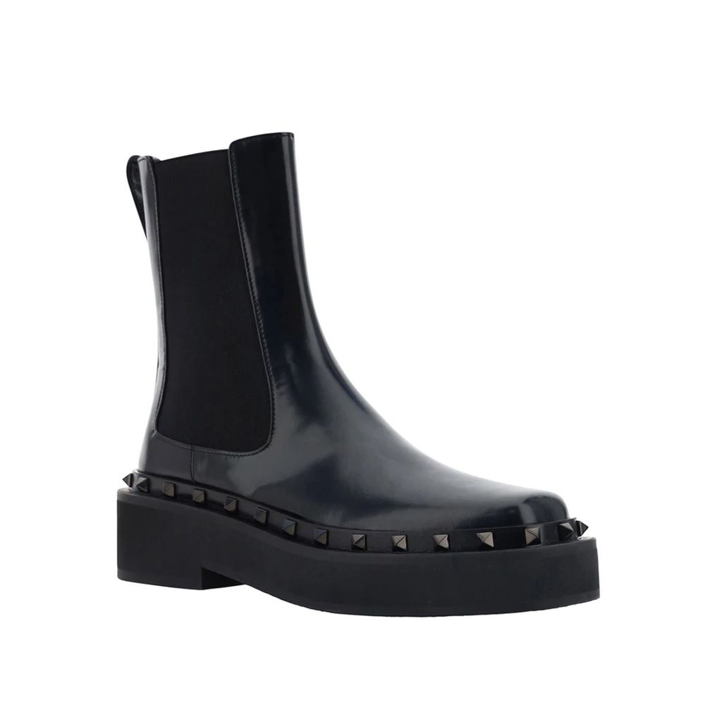 Valentino Garavani Black Calfskin Chelsea Boots | Regal Royce