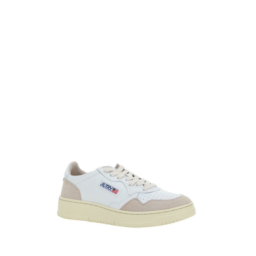 Autry White Calf Leather Bos Taurus Low Top Sneakers | Regal Royce