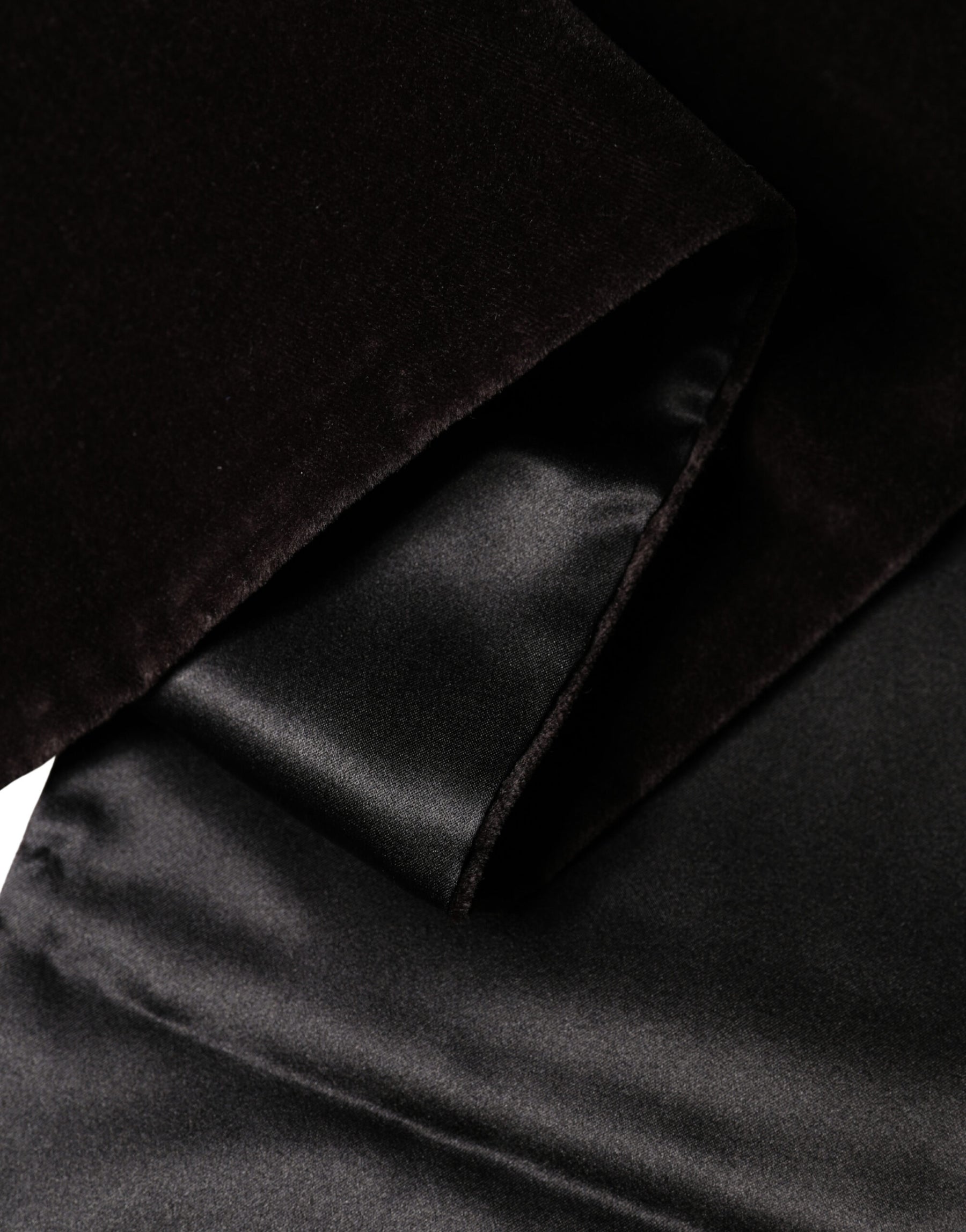 Dolce & Gabbana Black Silk Fringe Neck Wrap Foulard 139.5cm x 15.5cm Scarf | Regal Royce