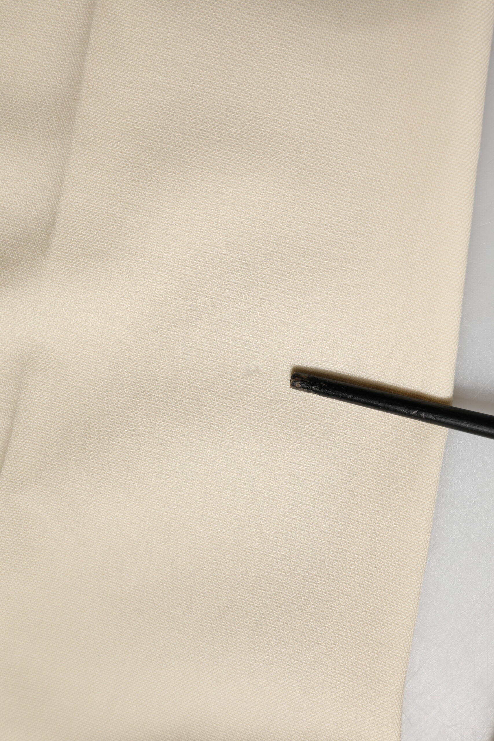 Dolce & Gabbana Ivory Wool Mid Waist Cropped Trouser Pants | Regal Royce