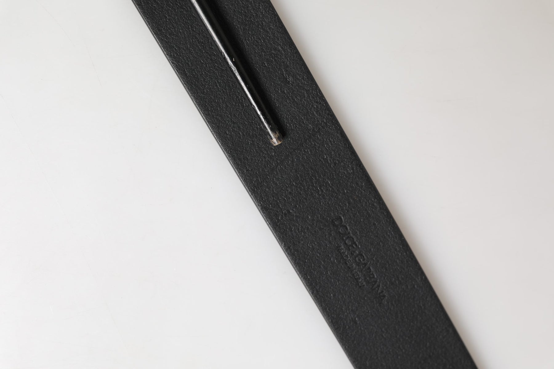 Dolce & Gabbana Men Black Classic Leather Metal Buckle Belt | Regal Royce