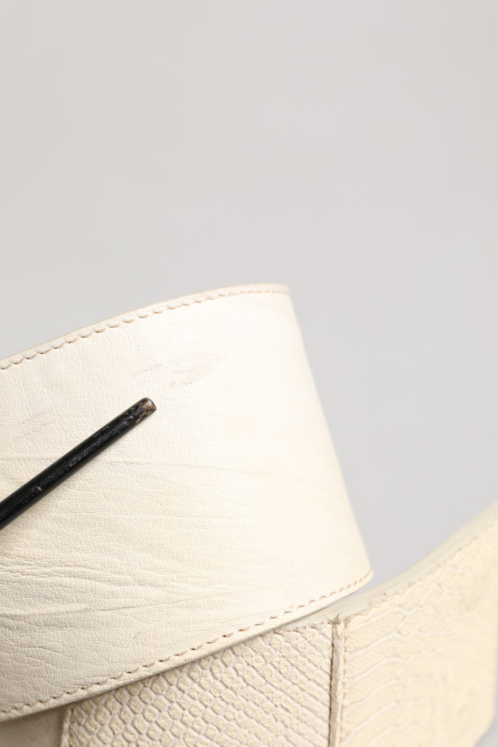 GF Ferre Off White Waxed Cotton Wide Fashion Waistband Belt | Regal Royce