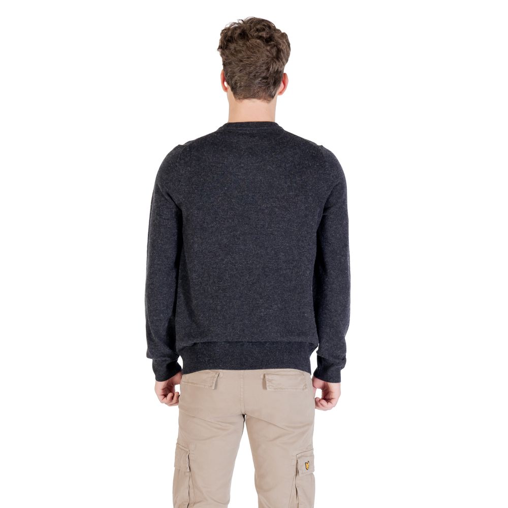 Lyle & Scott Black Nylon Sweatshirt | Regal Royce