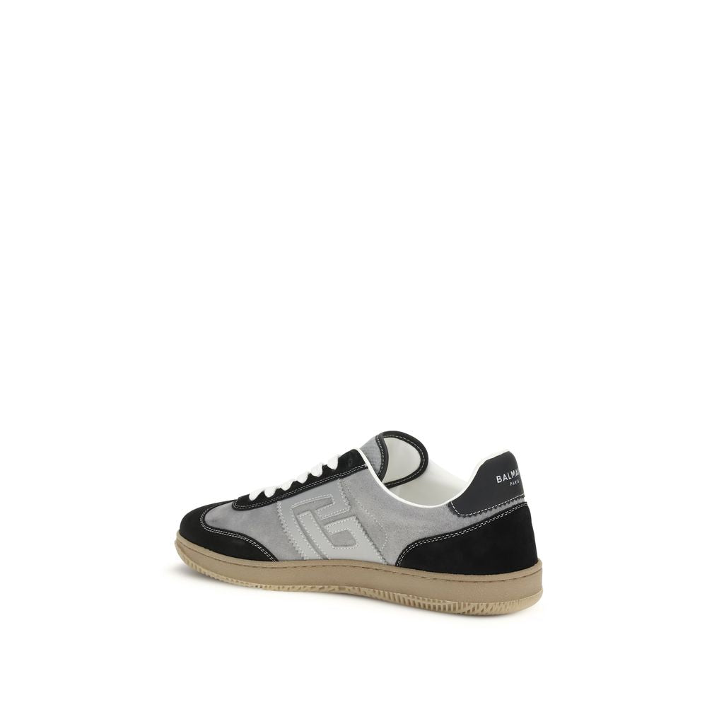 Balmain Gray Calf Leather Bos Taurus Low Top Sneakers | Regal Royce