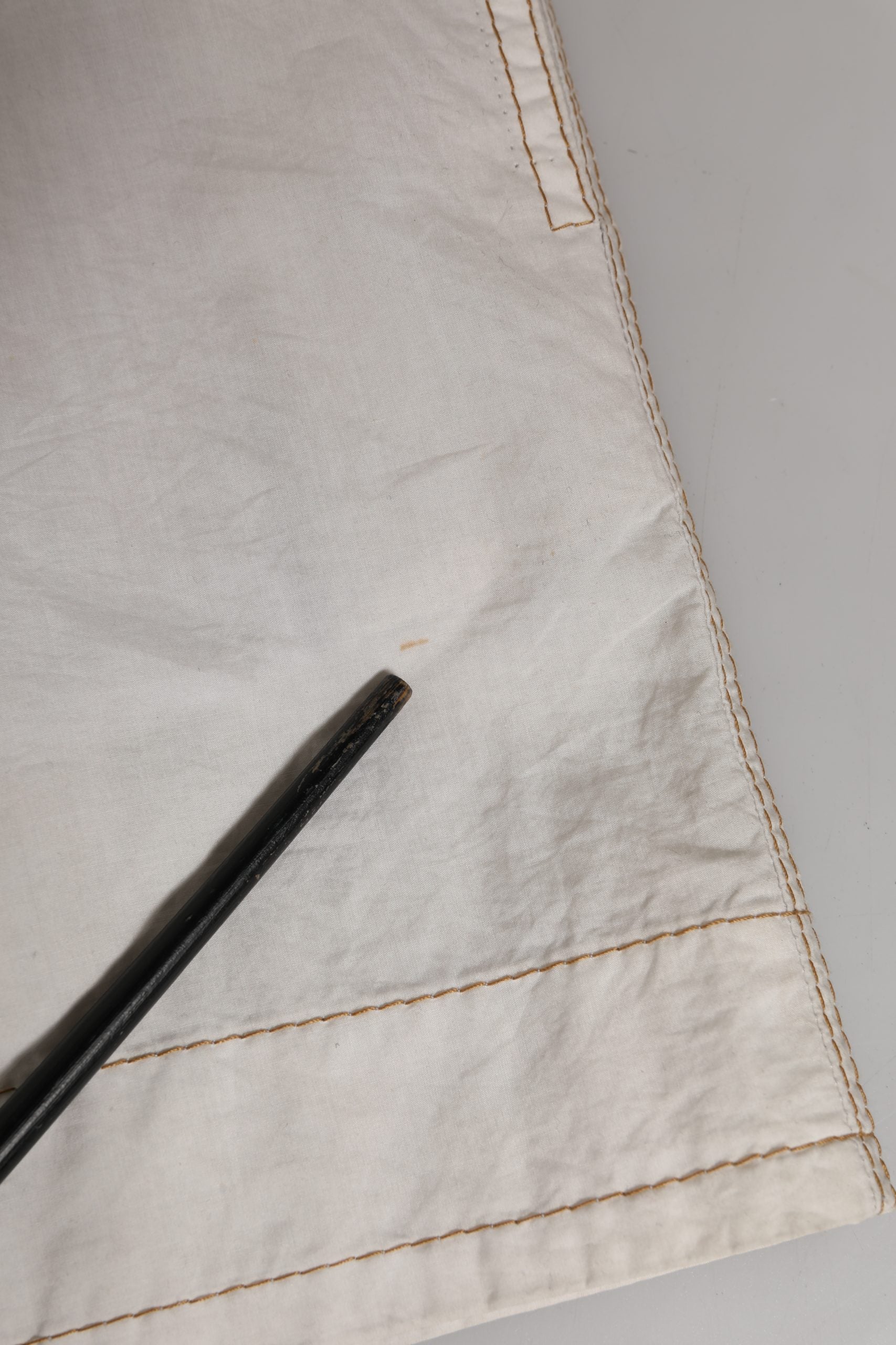 Dolce & Gabbana White Cotton Mid Waist Chino Bermuda Shorts | Regal Royce