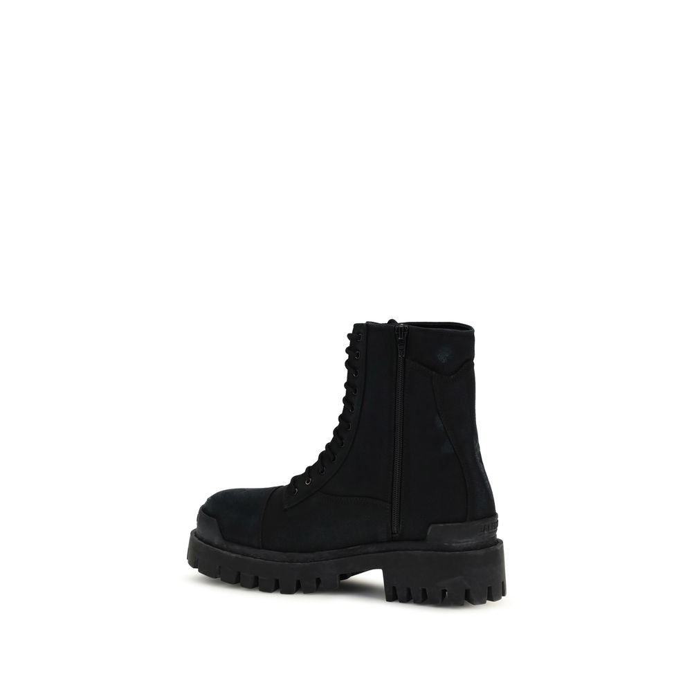 Balenciaga Black Calf Leather Bos Taurus Lace-Up Boots | Regal Royce