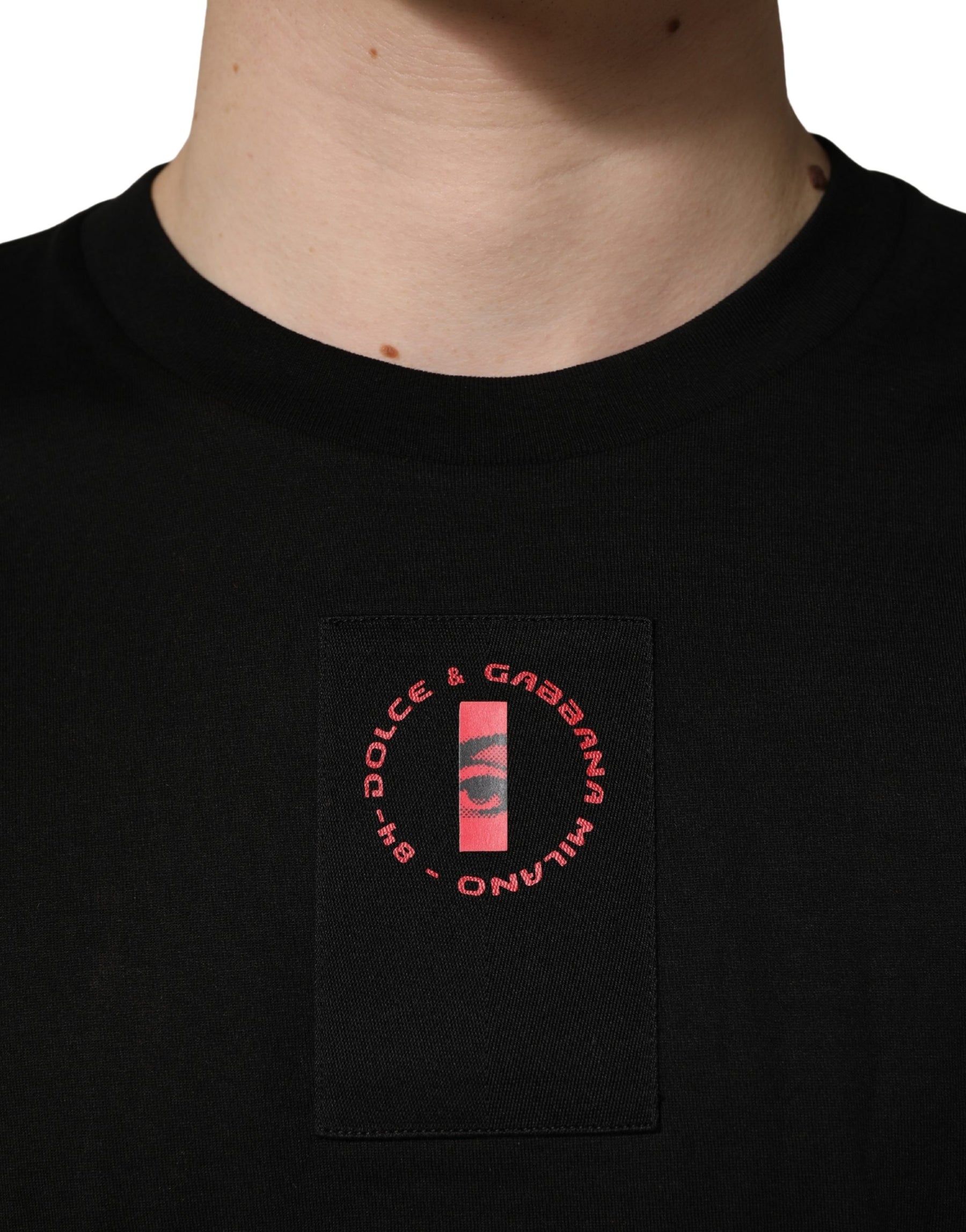 Dolce & Gabbana Black Cotton Jersey Logo Patch Crew Neck T-shirt | Regal Royce