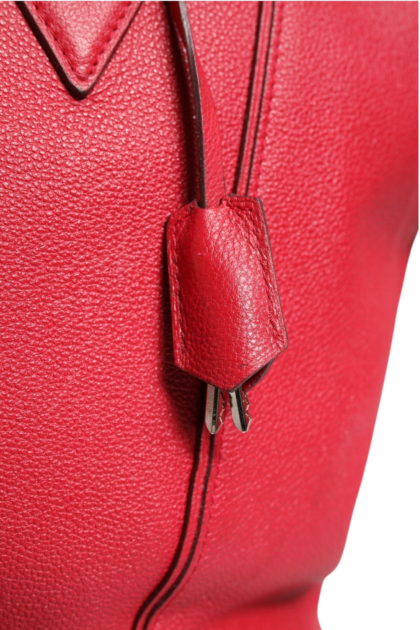 Louis Vuitton Griotte Taurillon Leather Soft Lockit MM Crossbody Bag | Regal Royce