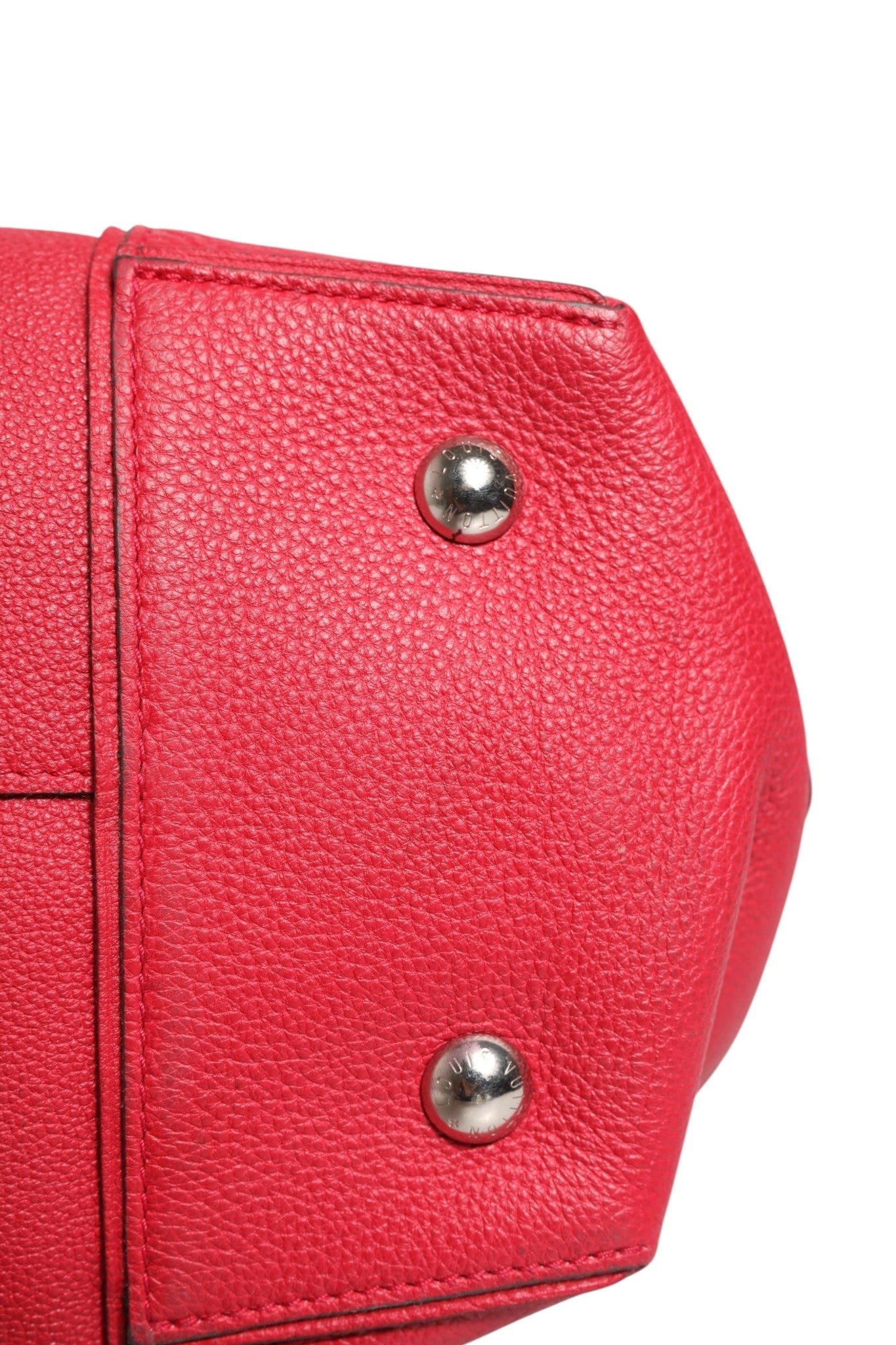 Louis Vuitton Griotte Taurillon Leather Soft Lockit MM Crossbody Bag | Regal Royce
