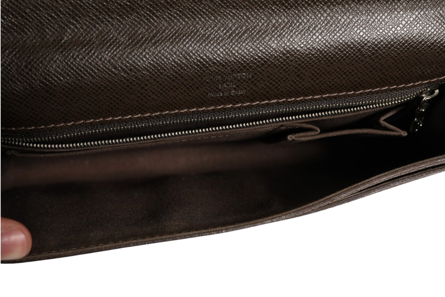 Louis Vuitton Belaia Clutch Taiga Leather | Regal Royce