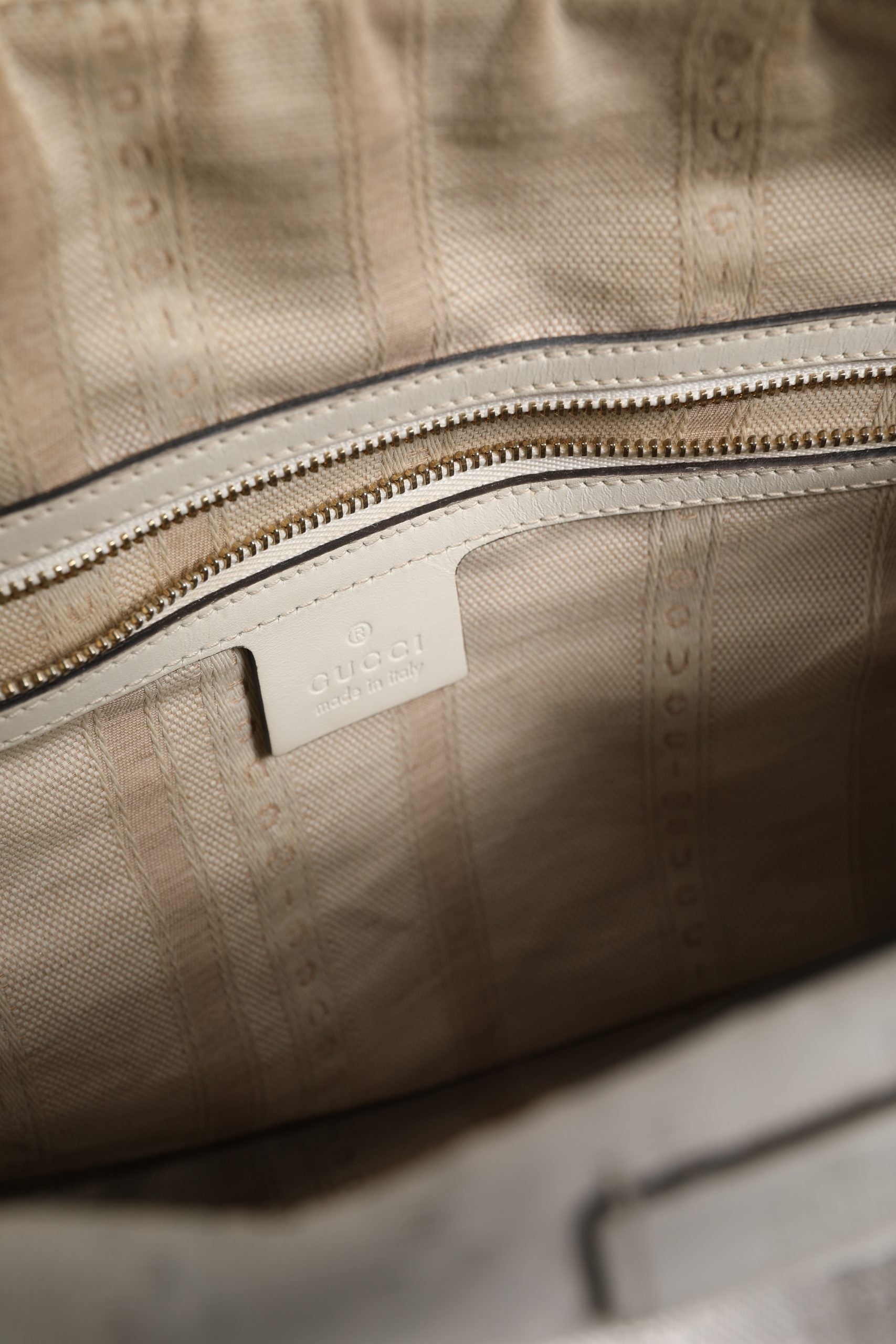 Gucci Medium Diamante Leather Boston Bag | Regal Royce