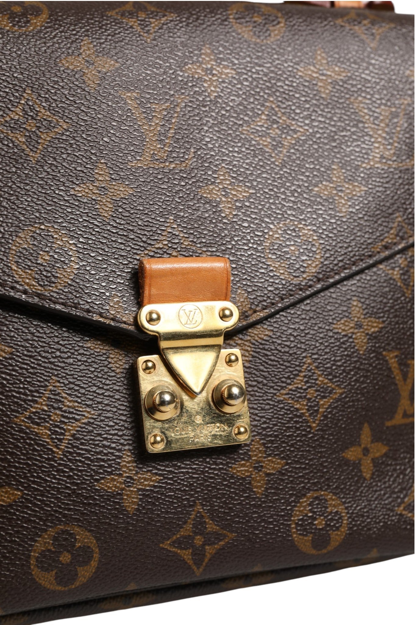 Louis Vuitton Pochette Métis Monogram | Regal Royce