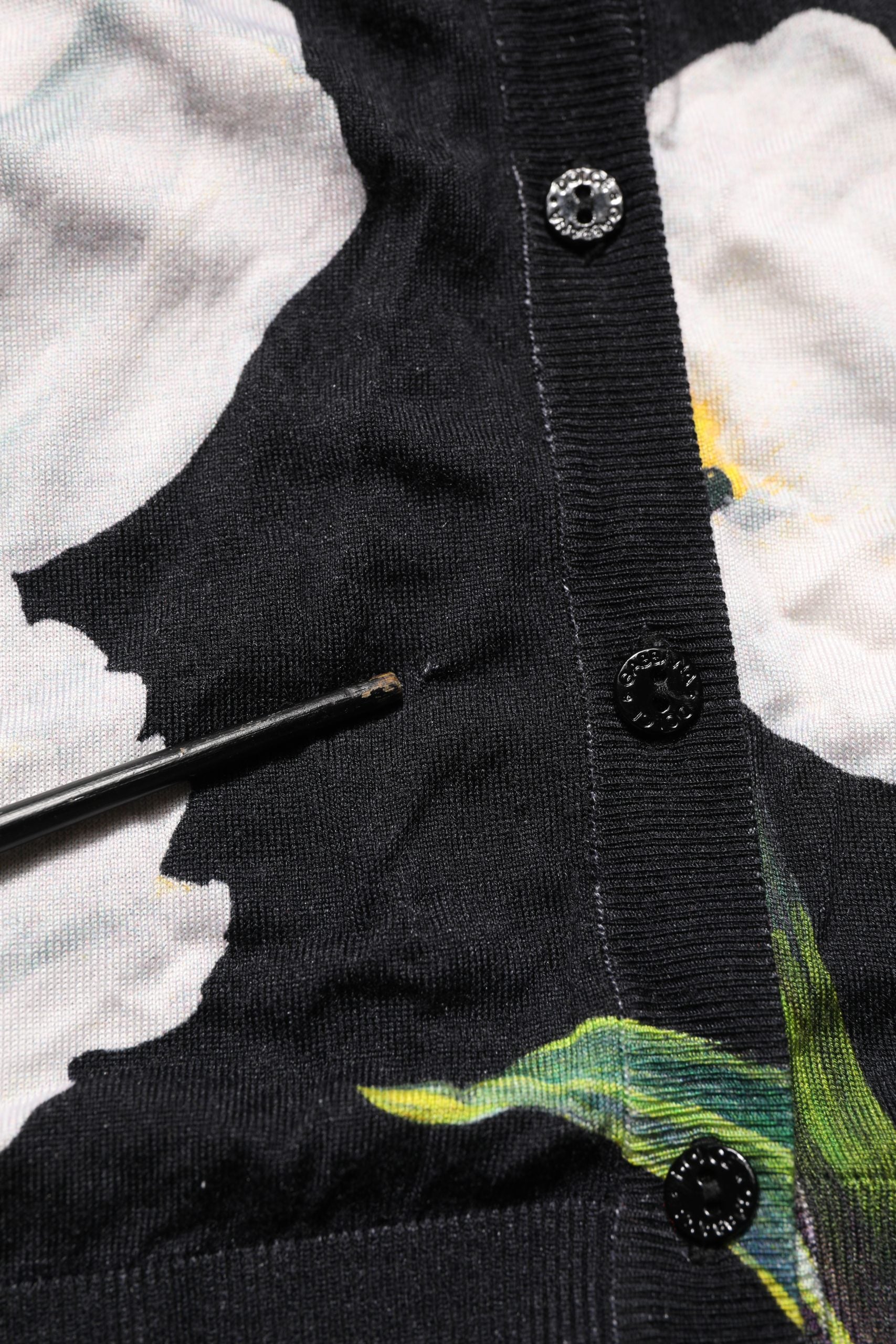 Dolce & Gabbana Black Floral Cashmere Silk Cardigan Sweater | Regal Royce