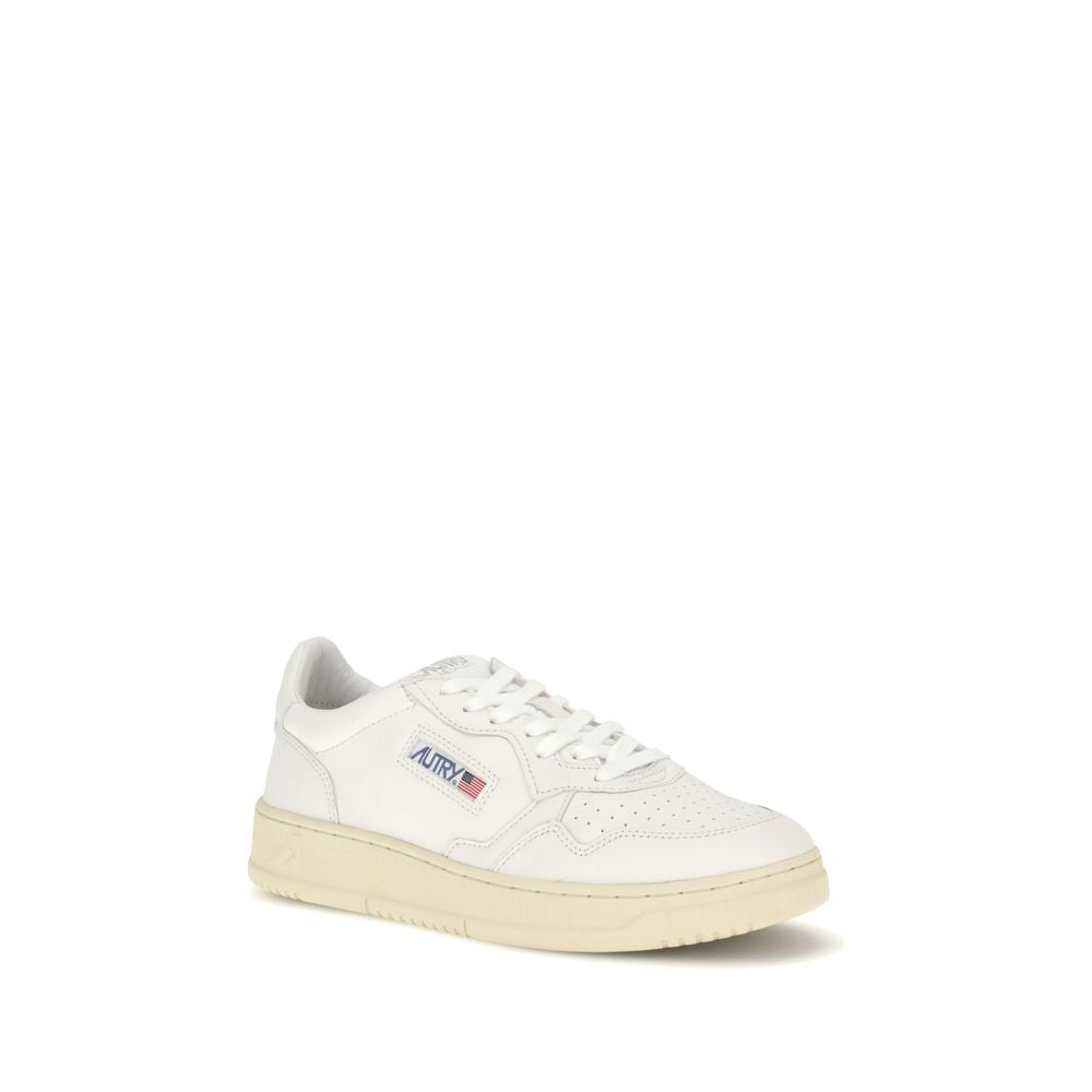 Autry White Calf Leather Bos Taurus Low Top Sneakers | Regal Royce