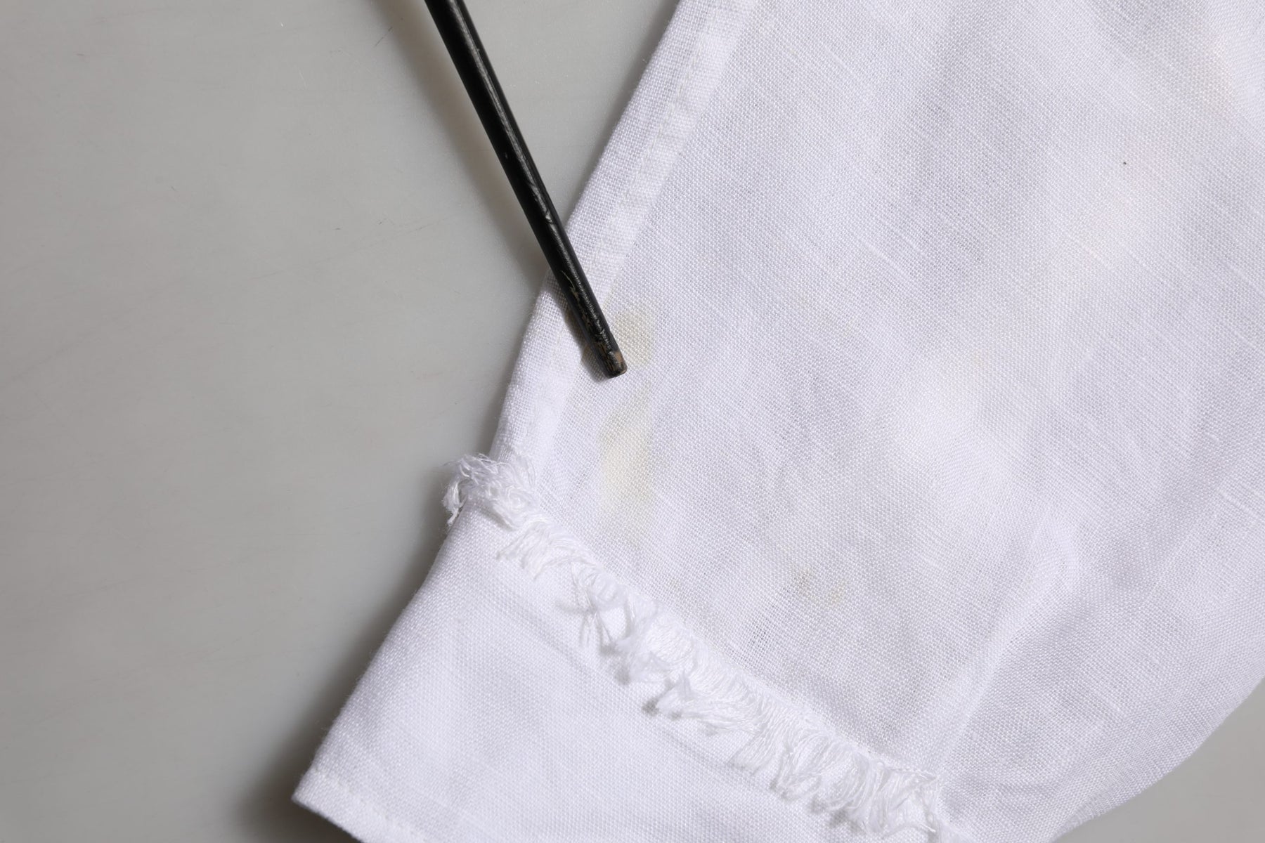Dolce & Gabbana White Linen Logo Long Sleeves Casual Shirt | Regal Royce