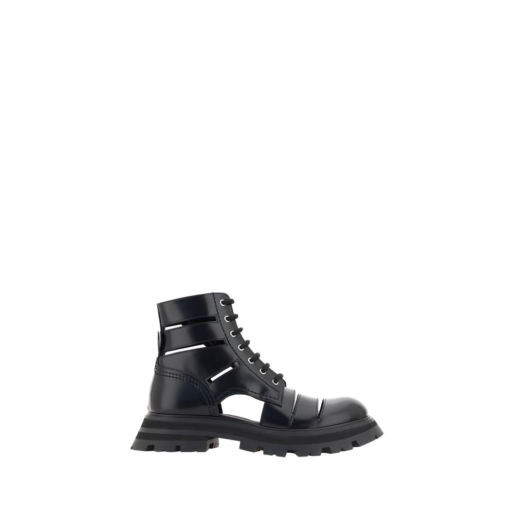 Alexander McQueen Black Calf Leather Bos Taurus Lace-Up Boots | Regal Royce