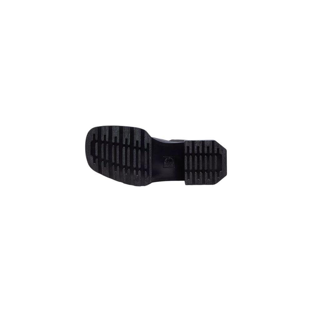 Dr. Martens Black Leather Ankle Boots | Regal Royce
