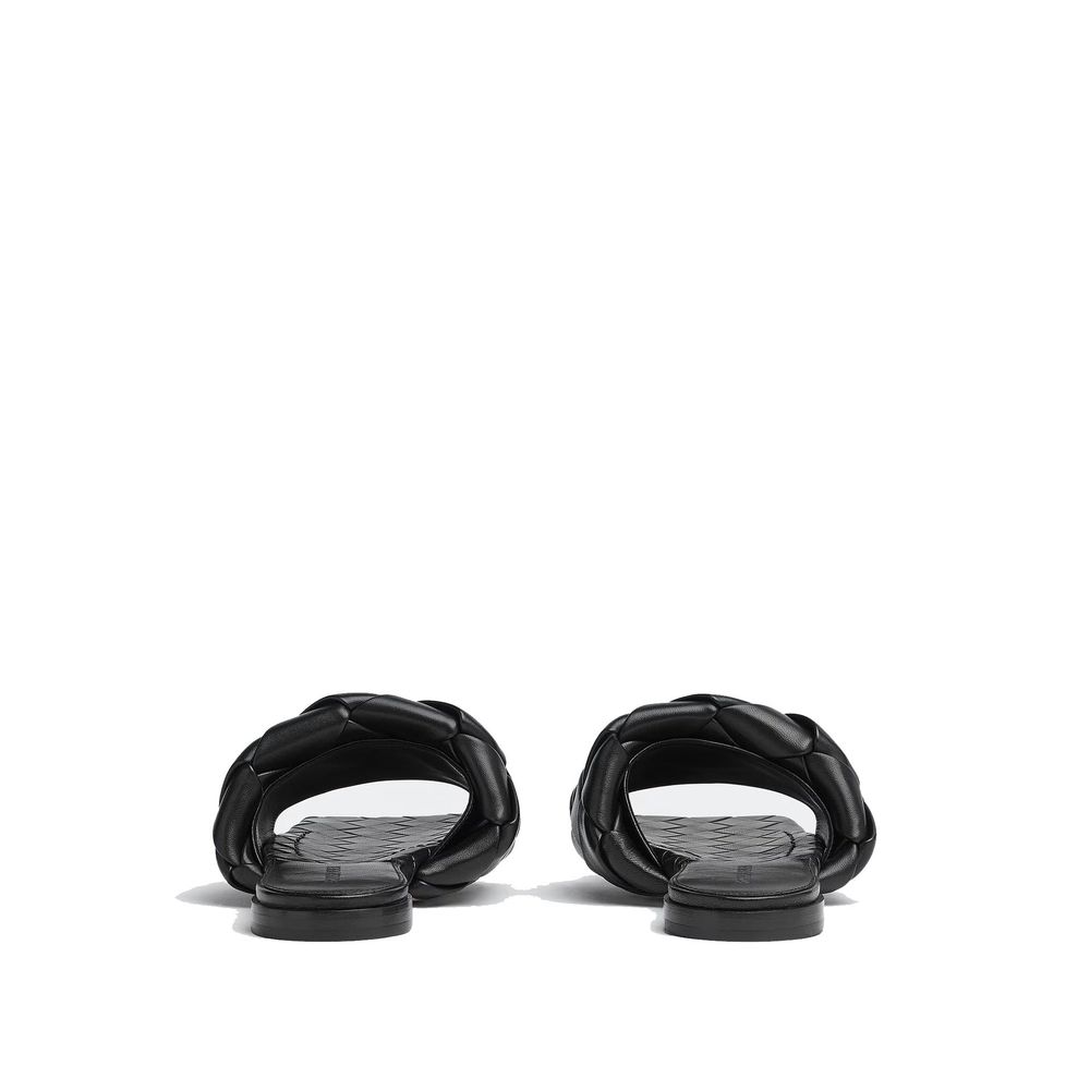 Bottega Veneta Black Lamb Leather Flat Sandals | Regal Royce