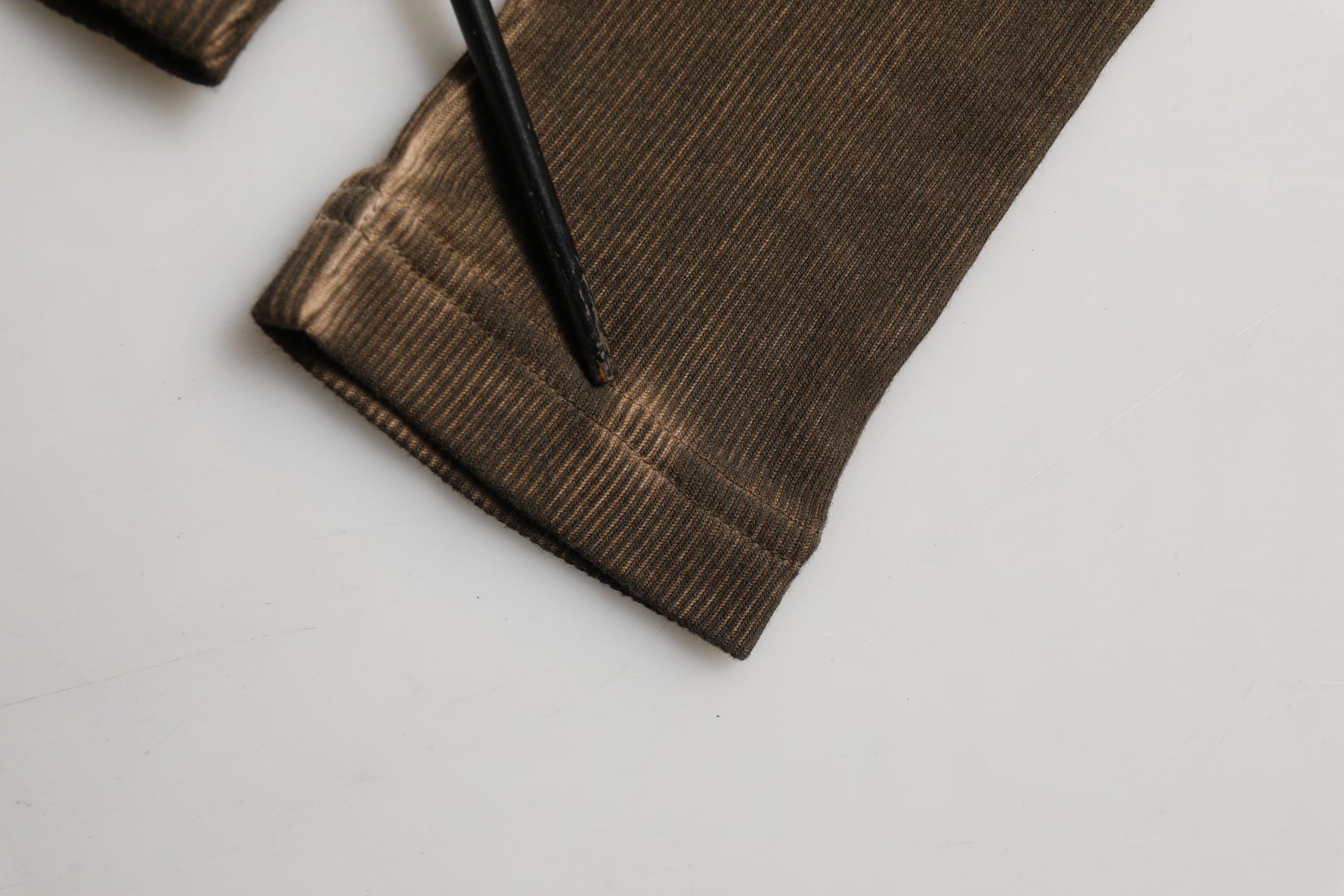 Dolce & Gabbana Brown Cotton Buttoned Henley Pullover Sweater | Regal Royce