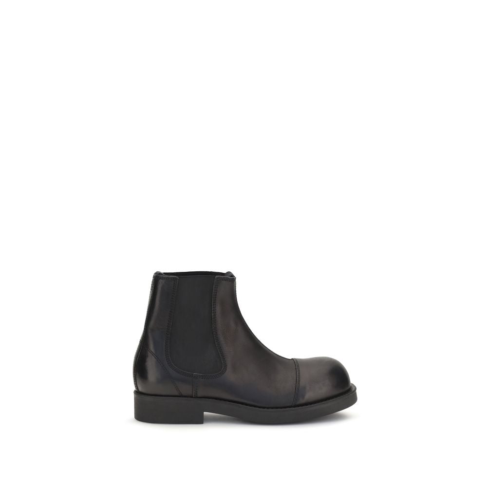 MM6 Black Calf Leather Bos Taurus Chelsea Boots | Regal Royce