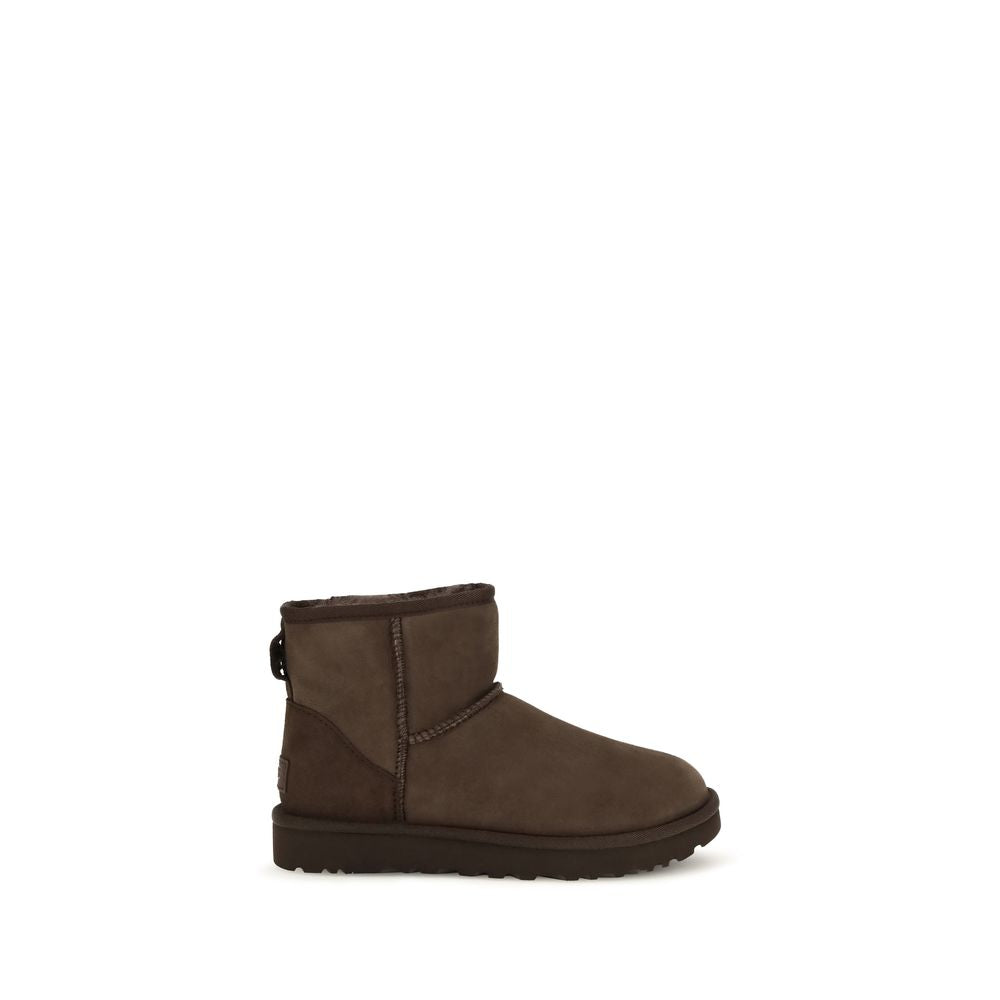 UGG Brown Calf Leather Bos Taurus Ankle Boots | Regal Royce