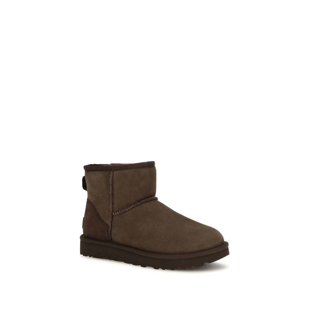 UGG Brown Calf Leather Bos Taurus Ankle Boots | Regal Royce