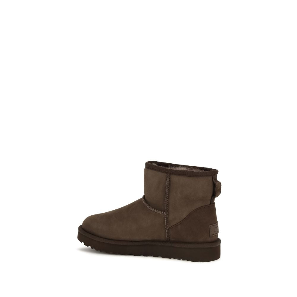 UGG Brown Calf Leather Bos Taurus Ankle Boots | Regal Royce