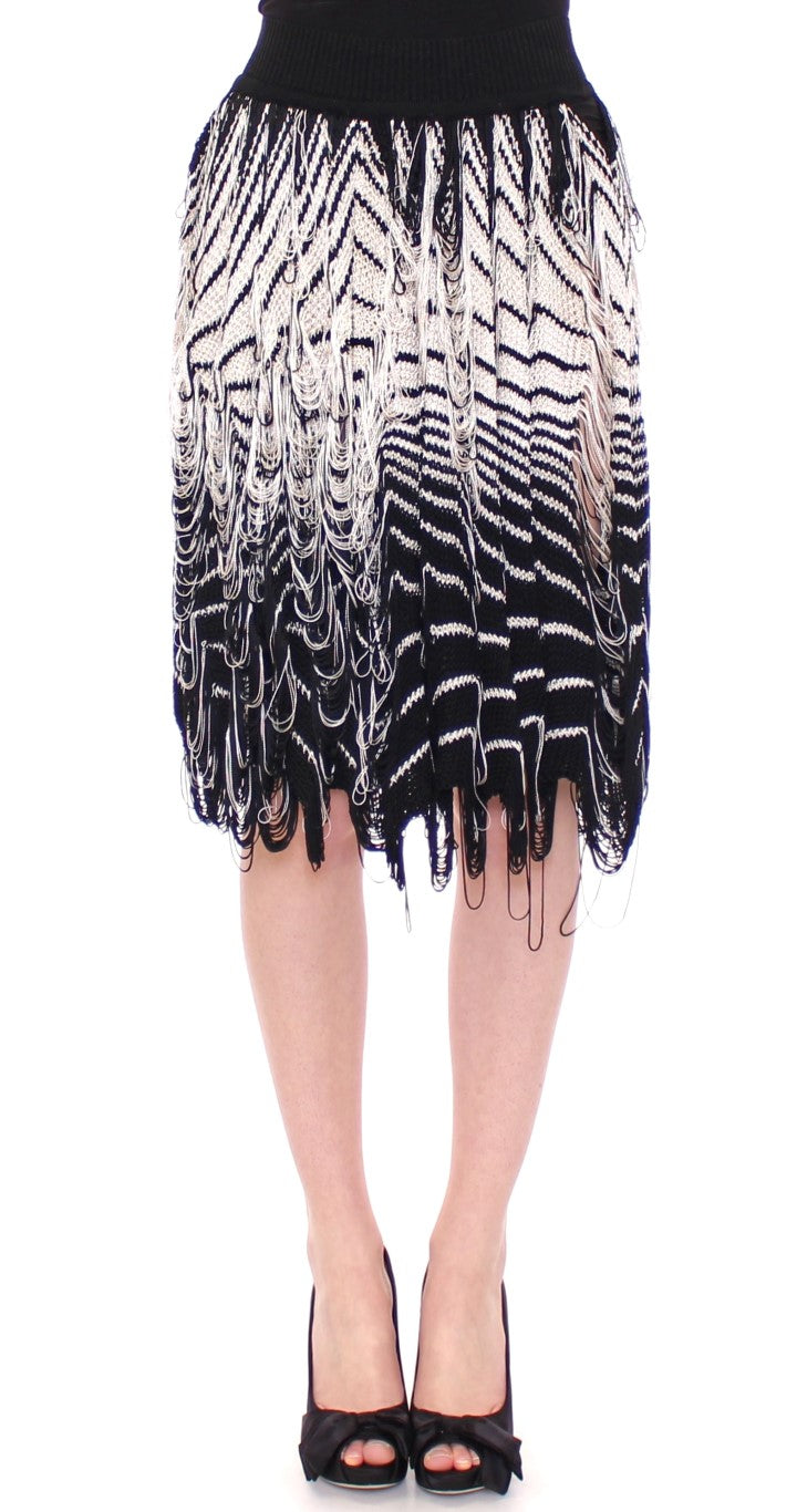 Alice Palmer White Black Knitted Assymetrical Skirt | Regal Royce