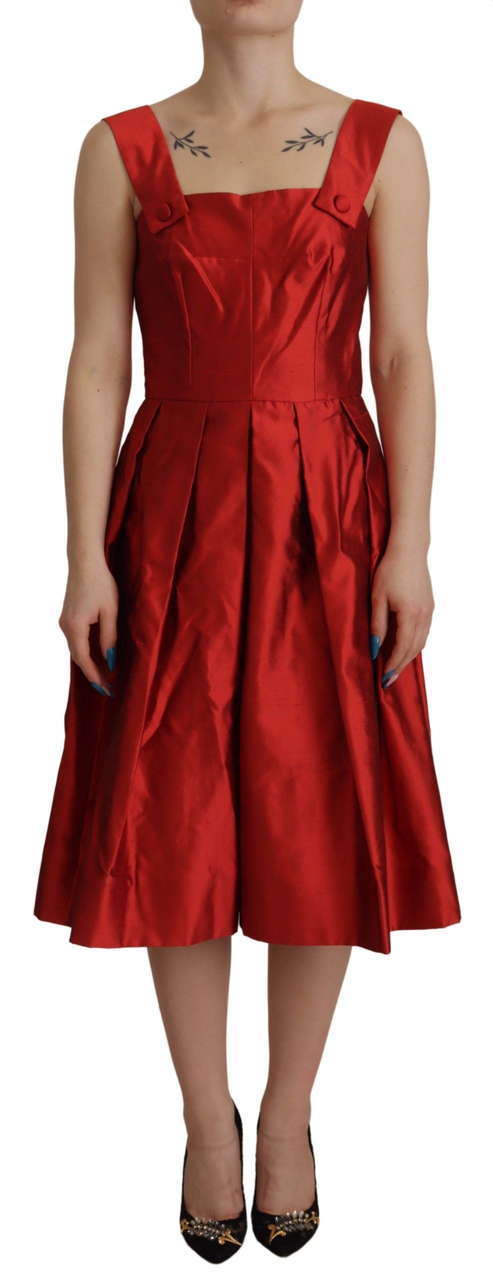 Dolce & Gabbana Red A-line Pleated Satin Silk Dress | Regal Royce