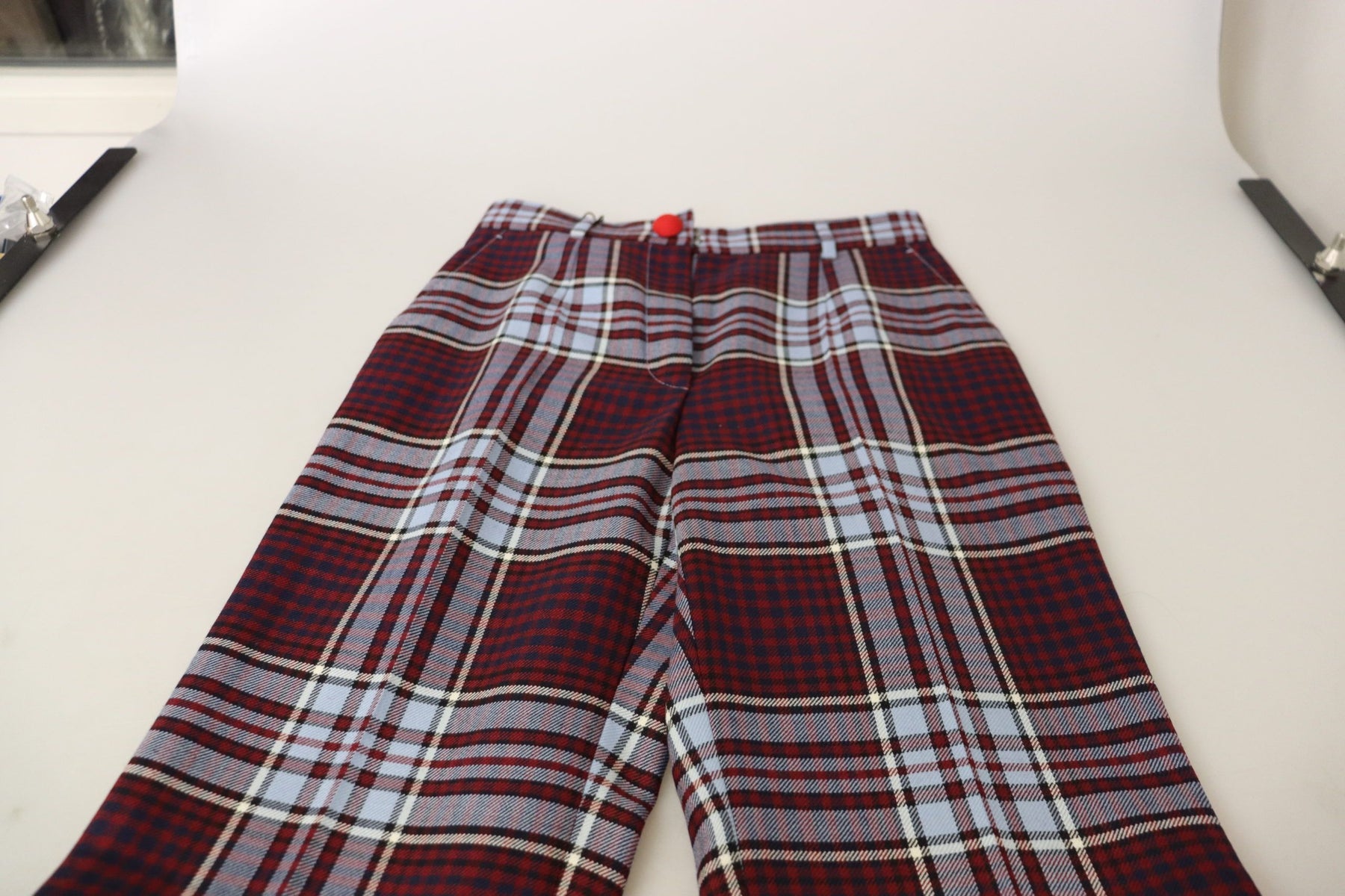 Dolce & Gabbana Gray Checked High Waist Cropped Trouser Pants | Regal Royce