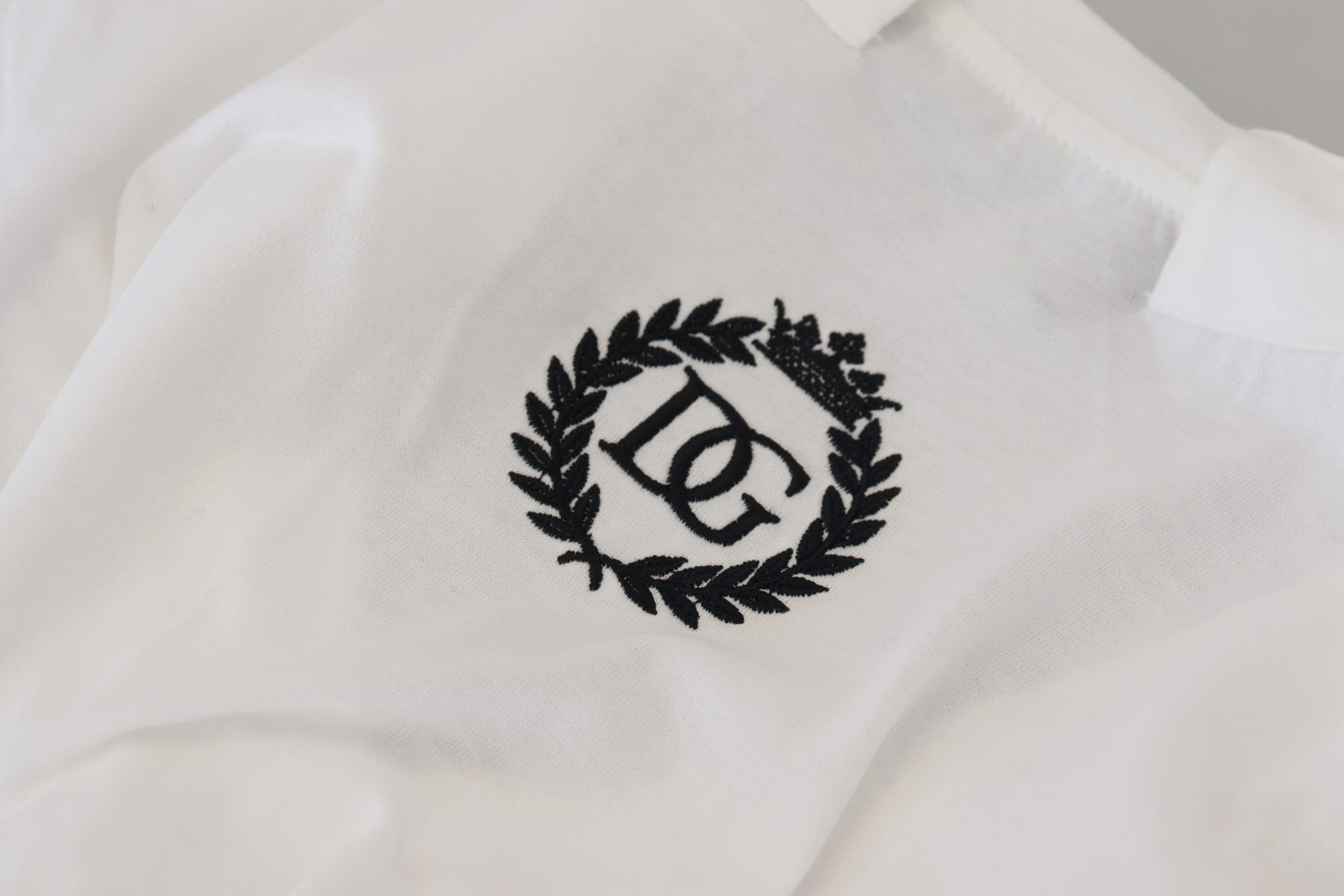 Dolce & Gabbana White Short Sleeve V-neck Cotton Top Blouse T-shirt | Regal Royce