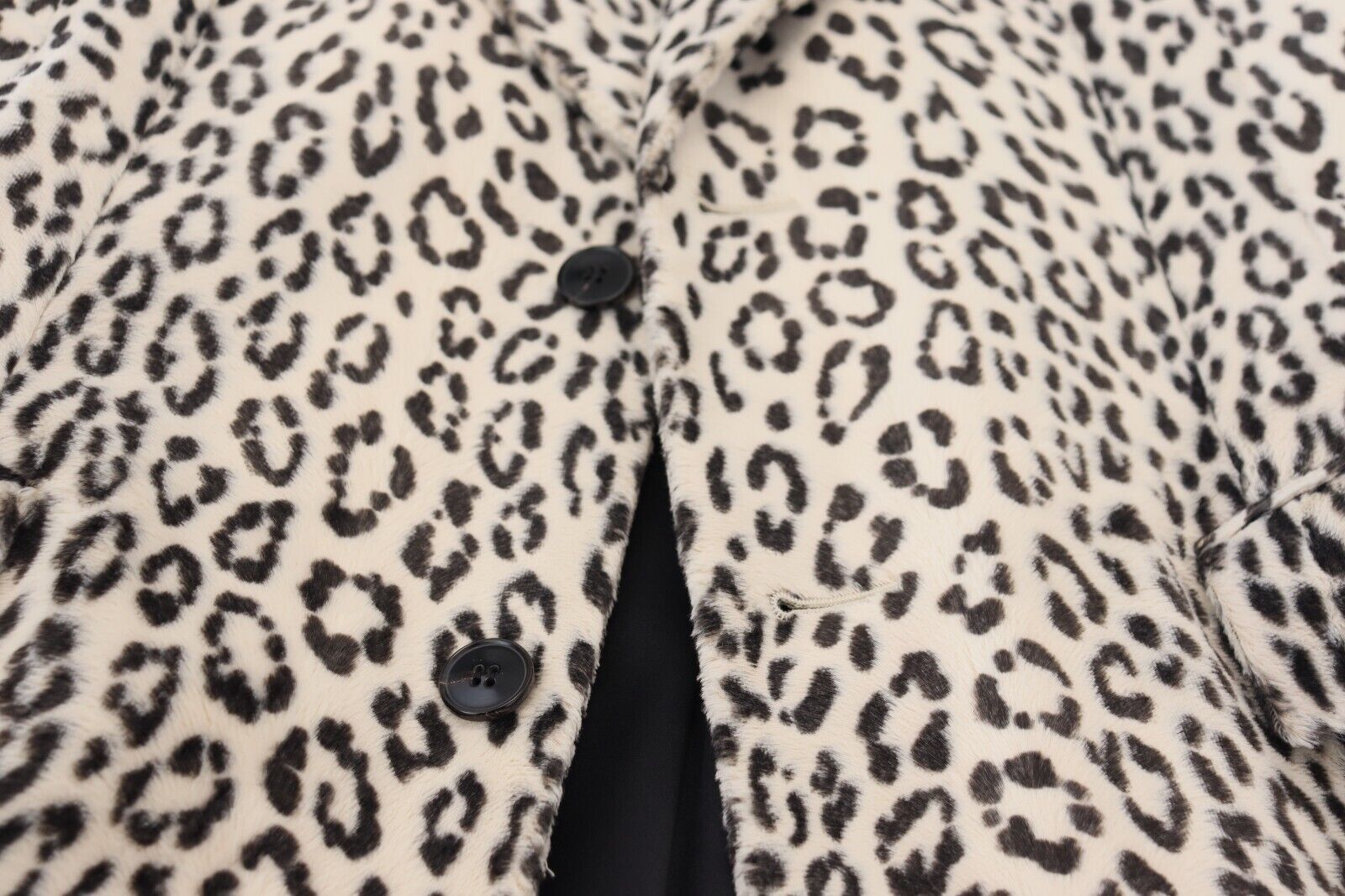 Dolce & Gabbana White Leopard Single Breasted Coat Blazer | Regal Royce