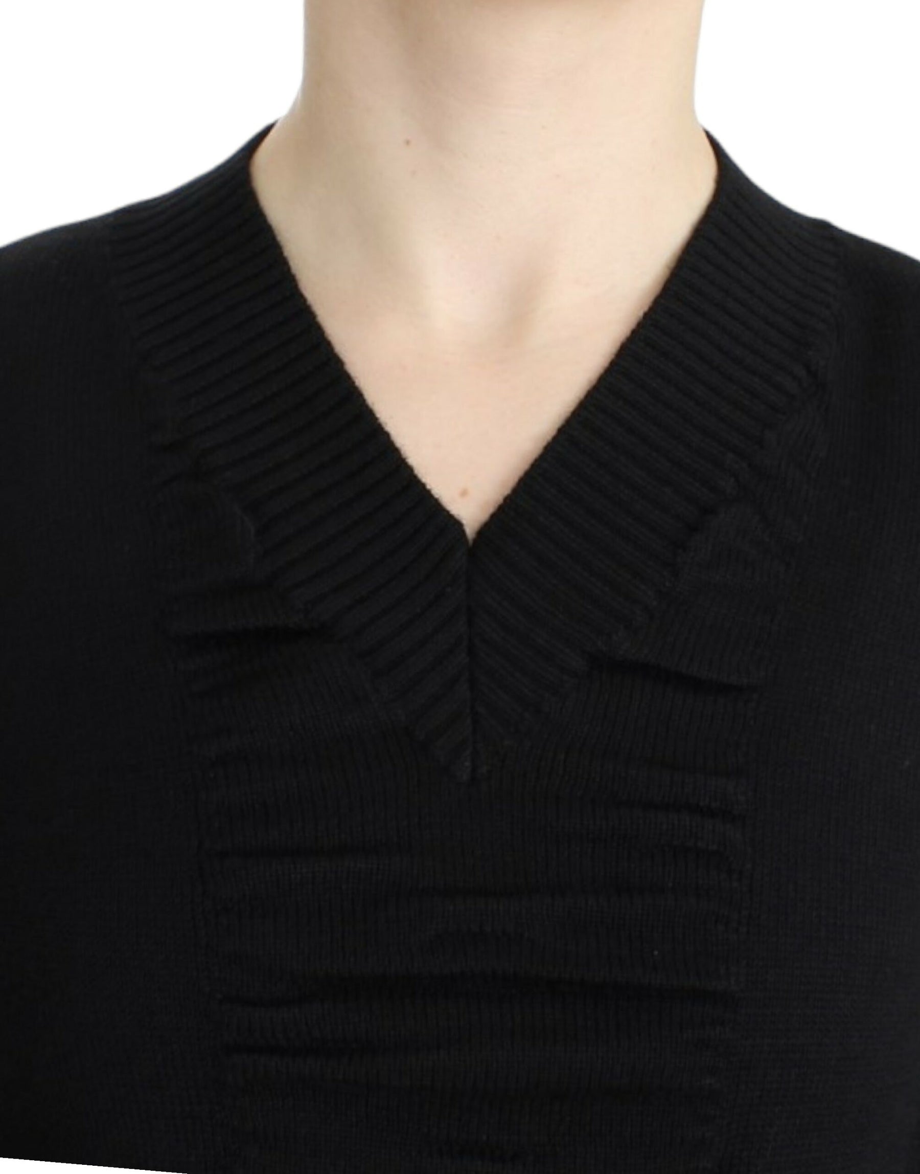 Costume National Black V-neck wool sweater | Regal Royce
