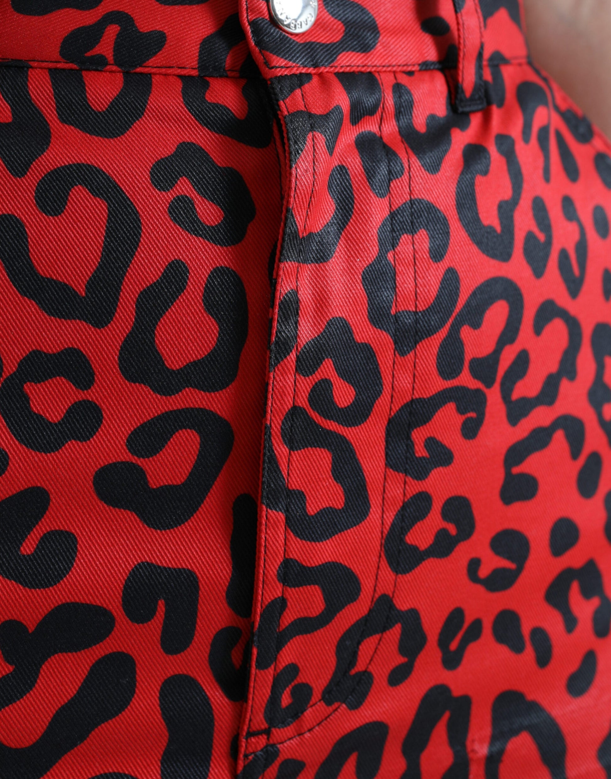 Dolce & Gabbana Red Leopard Print Cotton High Waist Mini Skirt | Regal Royce