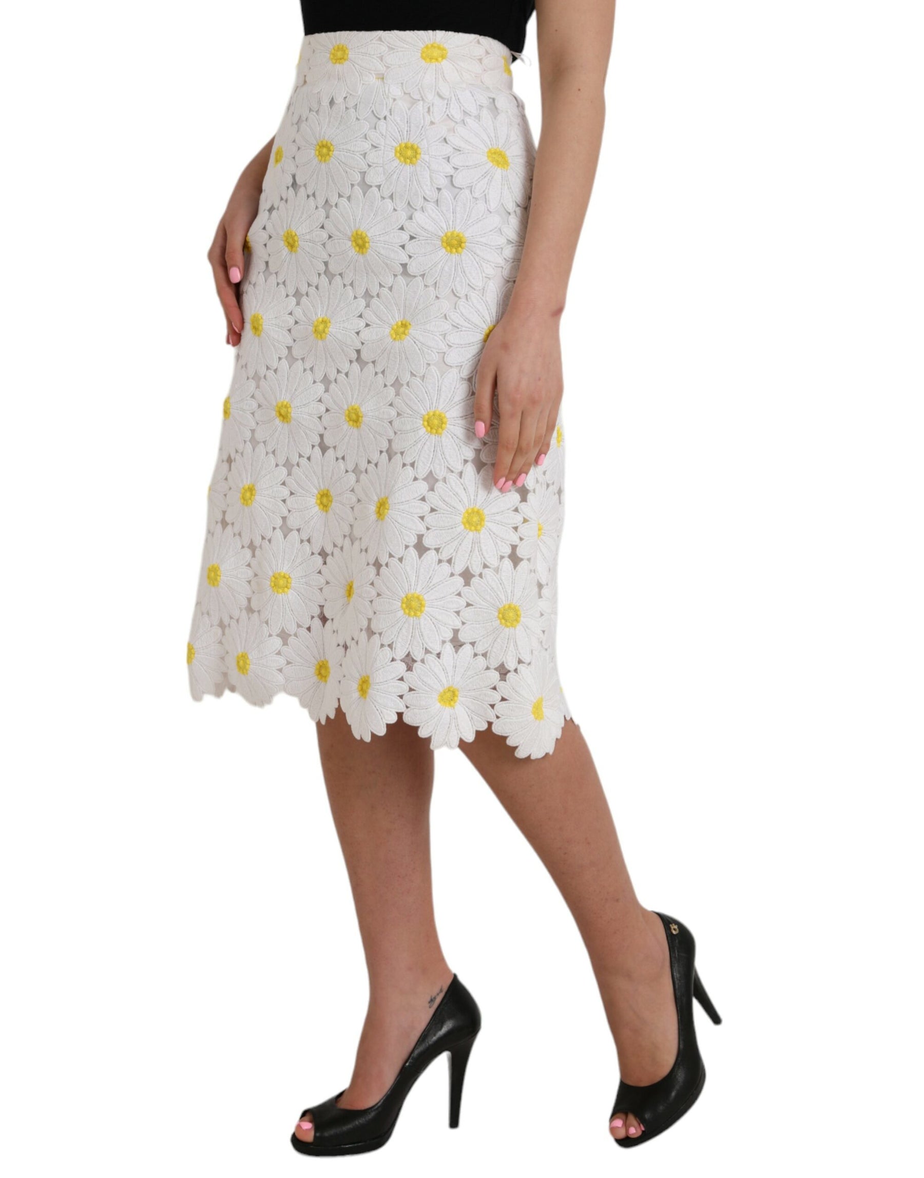 Dolce & Gabbana White Floral Pencil Straight Lace Skirt | Regal Royce