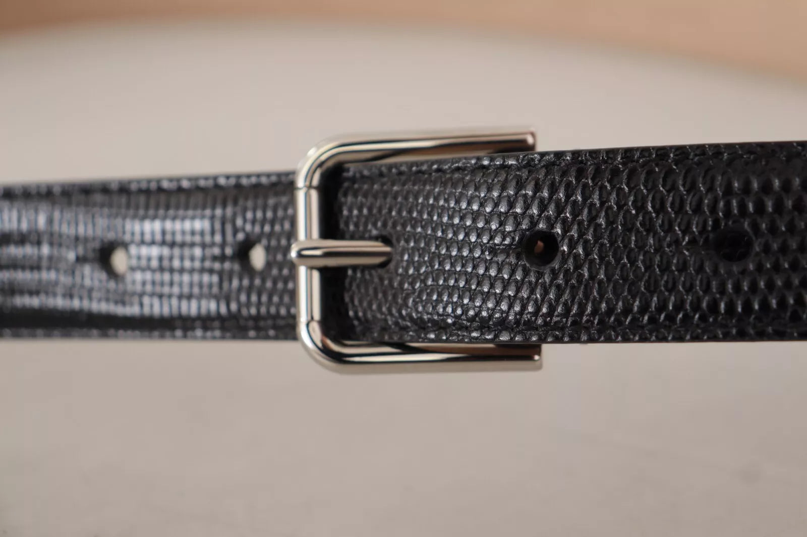 Dolce & Gabbana Black Classic Leather Silver Metal Buckle Belt | Regal Royce