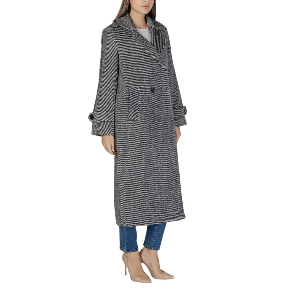 Vila Clothes Black Polyester Coat | Regal Royce