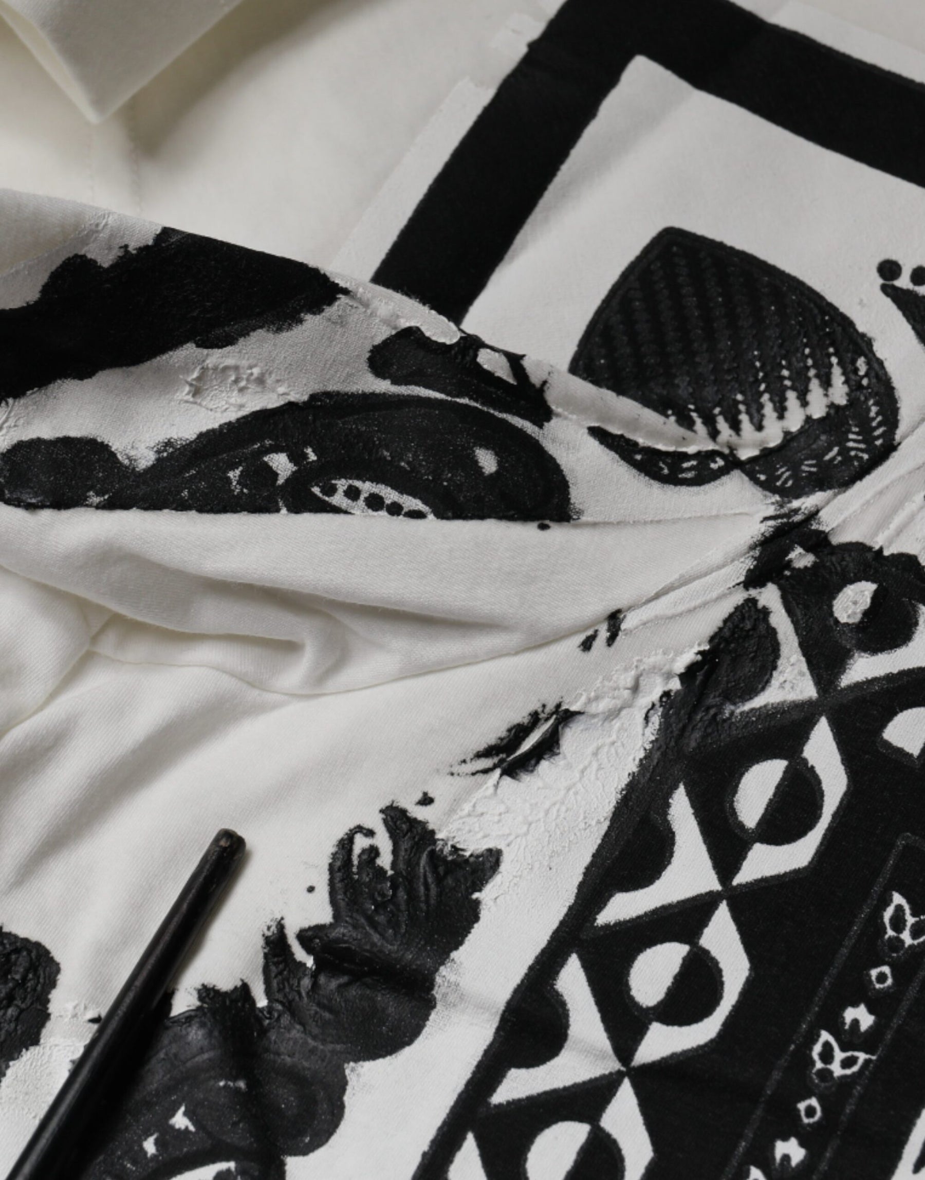 Dolce & Gabbana White Bandana Print Cotton Short Sleeves T-shirt | Regal Royce
