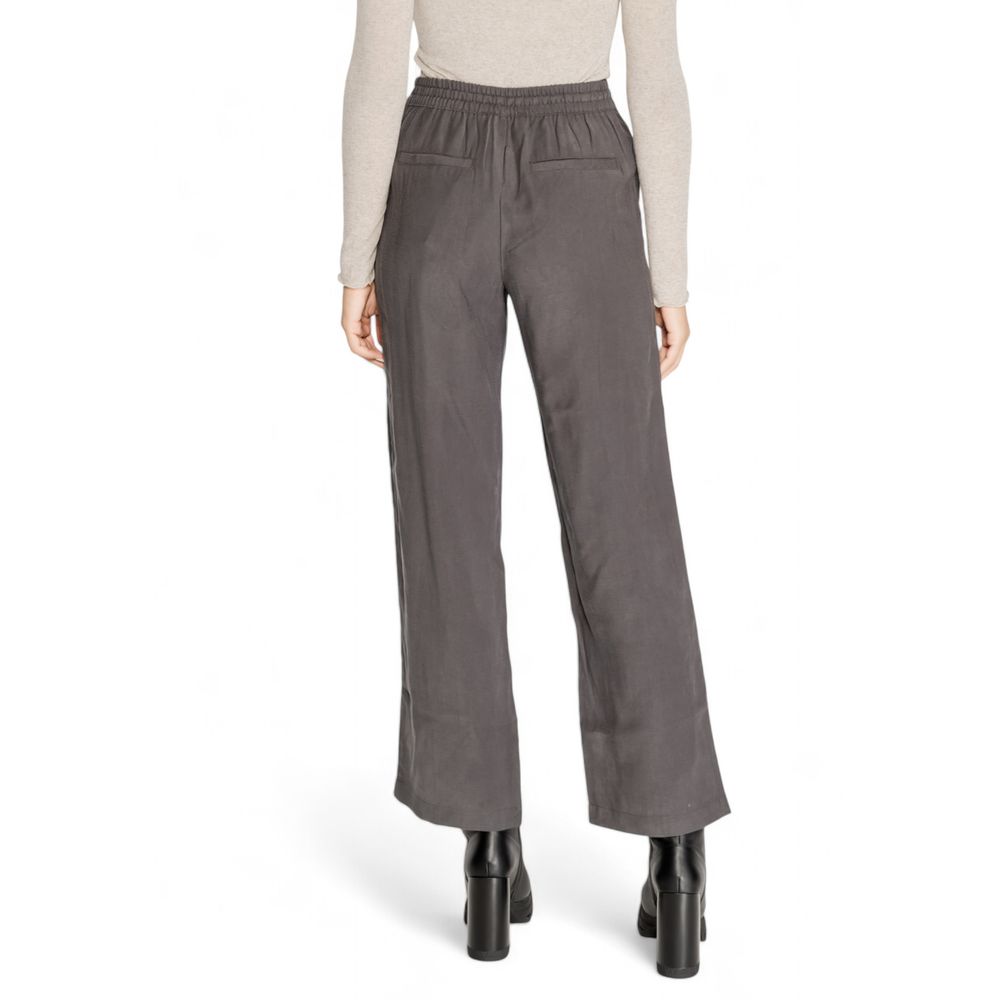 Jacqueline De Yong Gray Viscose Casual Pants | Regal Royce