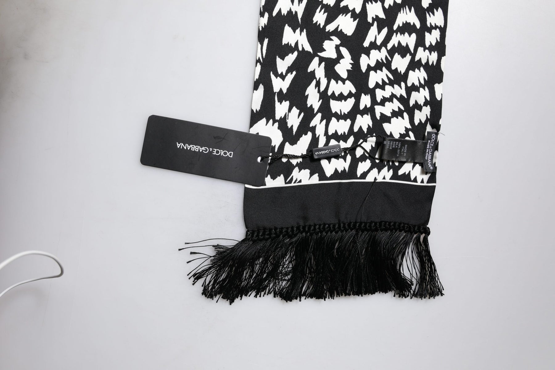 Dolce & Gabbana Black White Patterned Fringes Shawl Scarf | Regal Royce