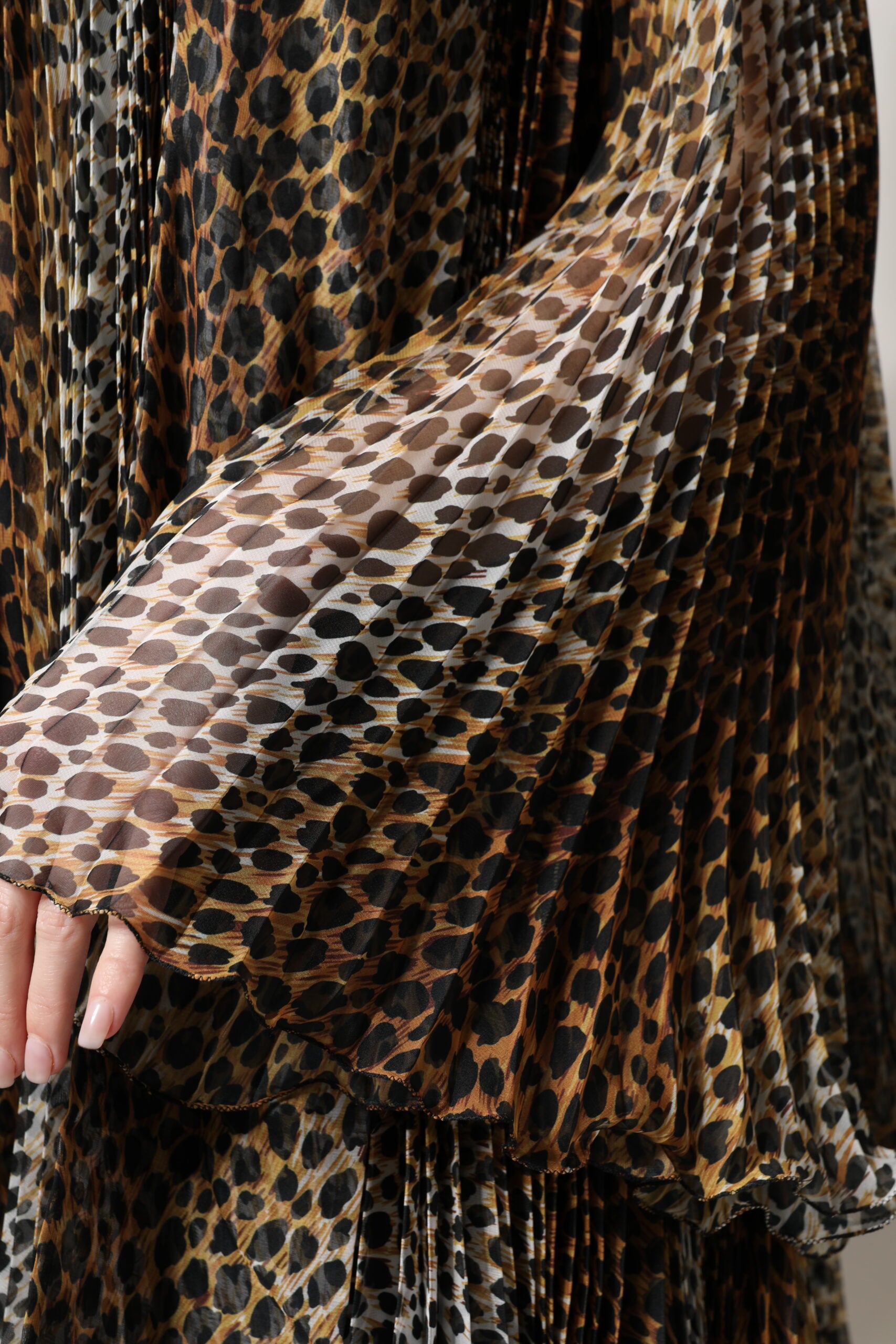 Dolce & Gabbana Brown Leopard Print Scarf Collared Chiffon Dress | Regal Royce