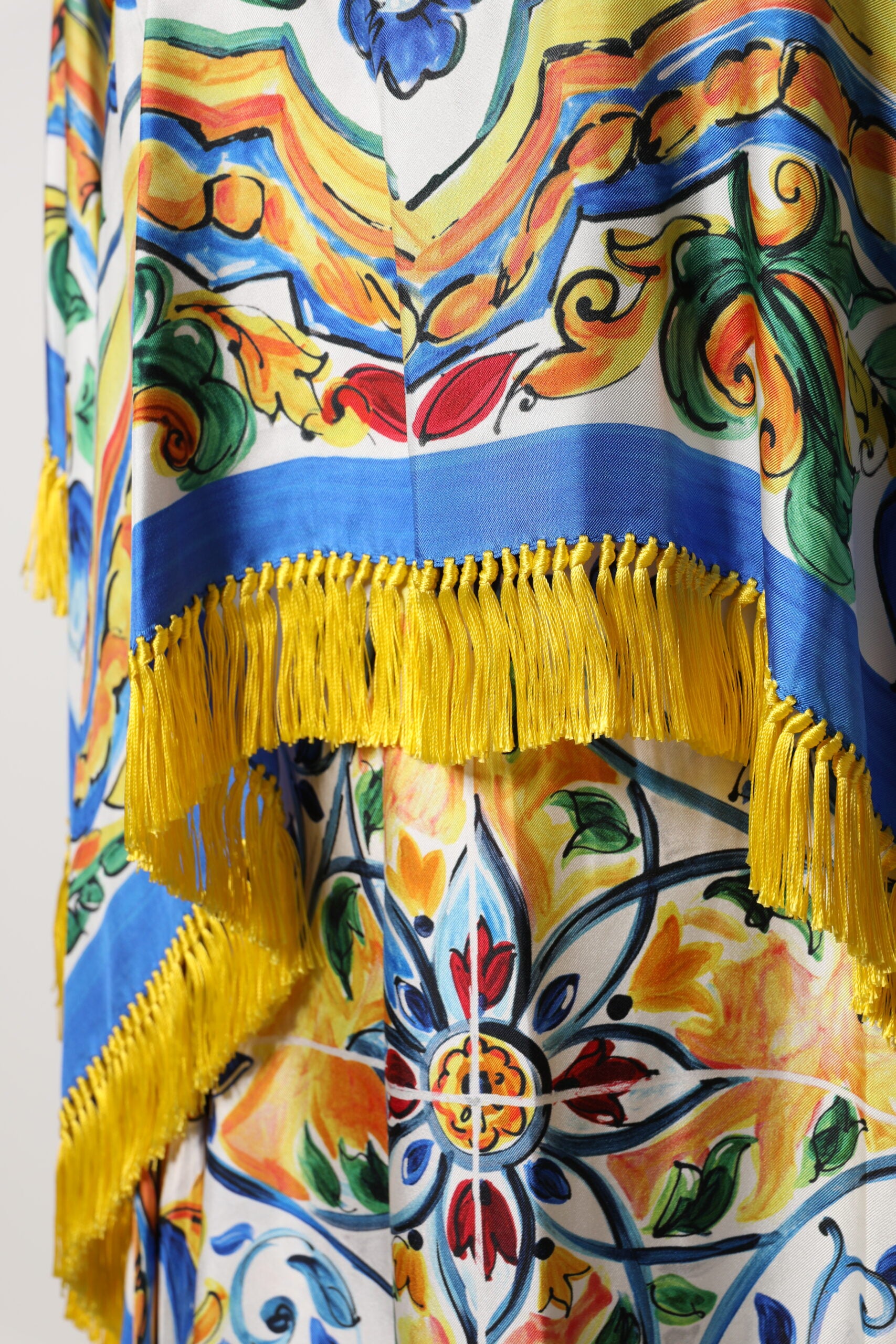 Dolce & Gabbana Multicolor Majolica Kaftan Short Sleeves Maxi Dress | Regal Royce