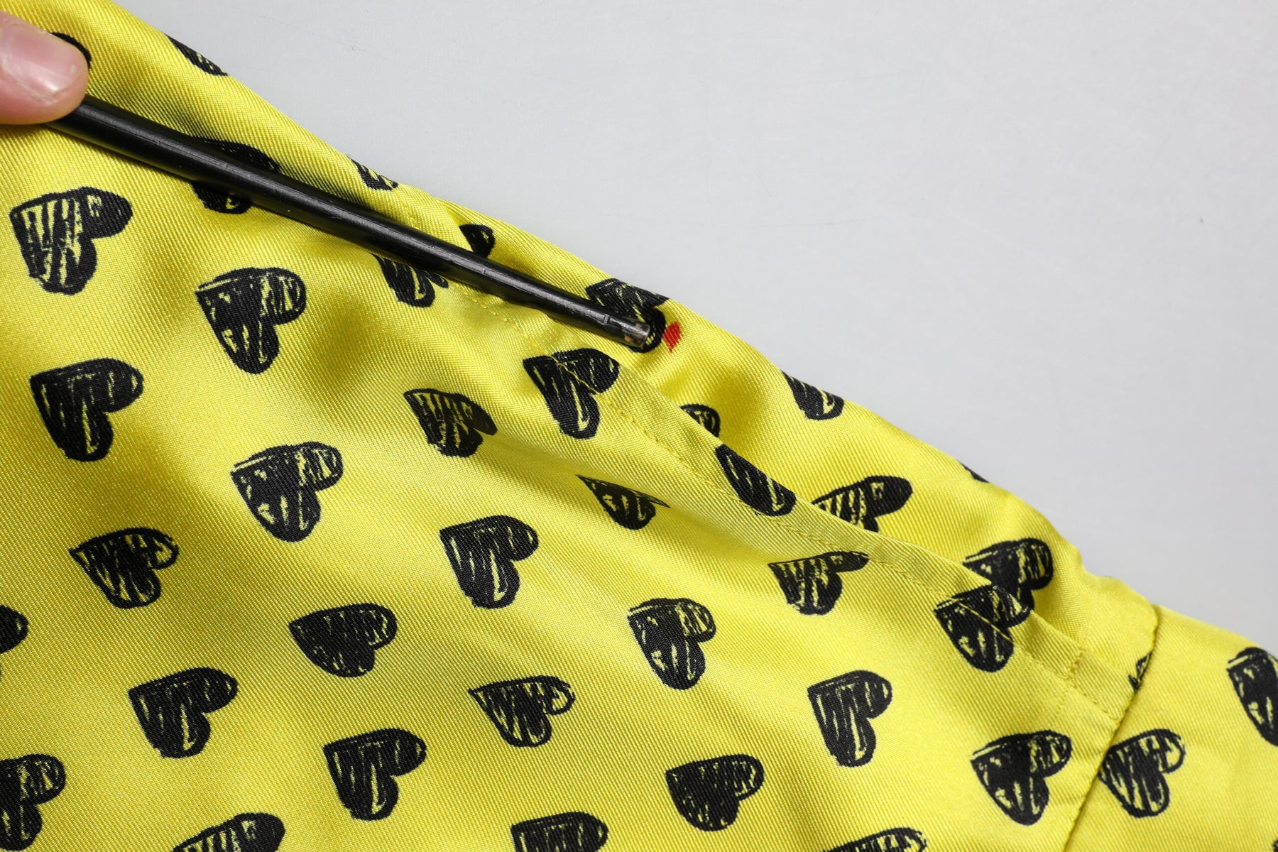 Dolce & Gabbana Green Silk Heart Print Bermuda Shorts | Regal Royce