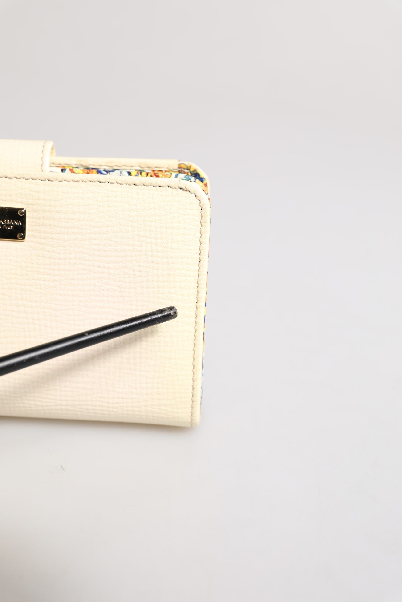 Dolce & Gabbana Ivory Calf Leather Compact Logo Plaque Card Holder Wallet | Regal Royce