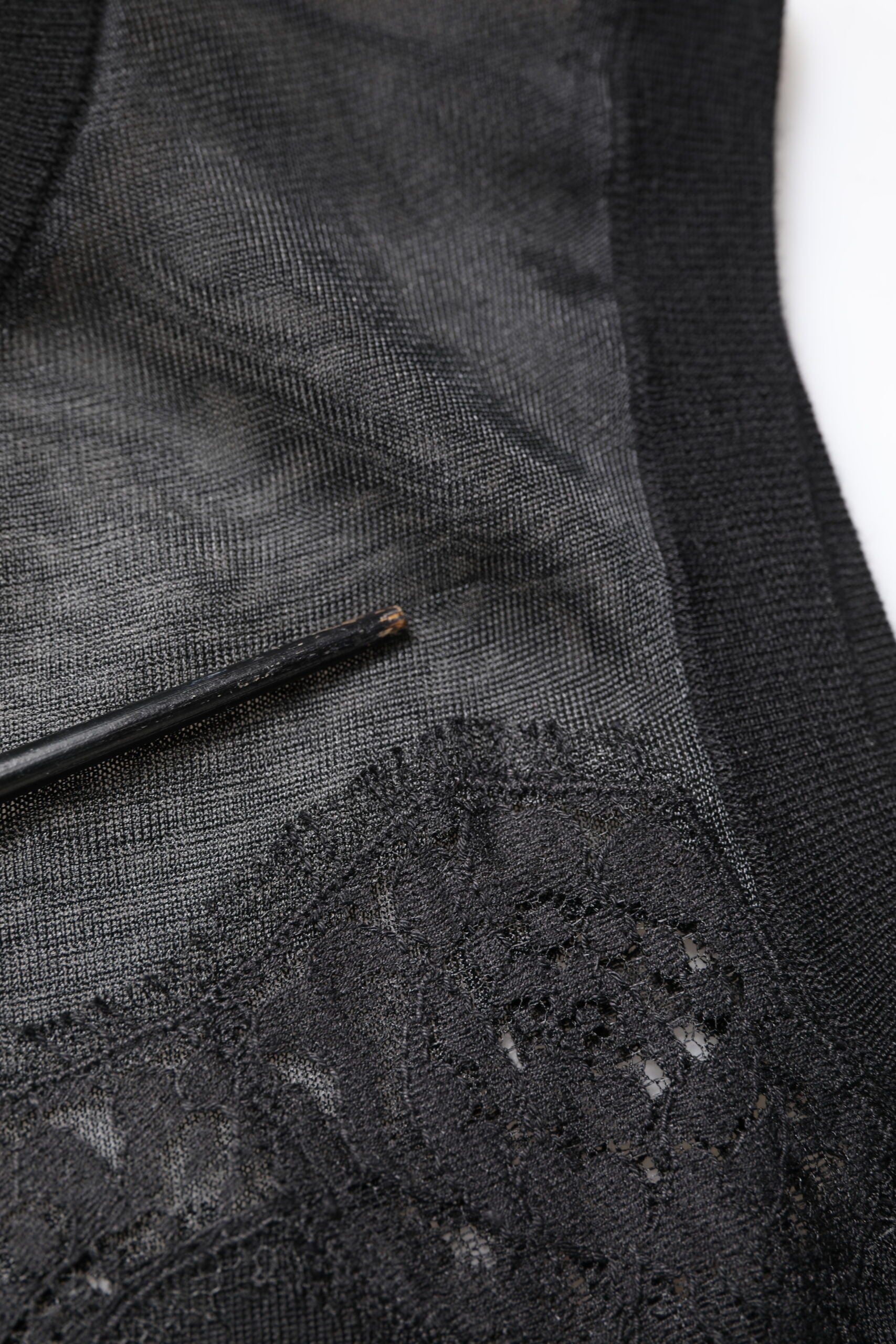 Dolce & Gabbana Black Lace Sheer Crew Neck Sleeveless Top | Regal Royce