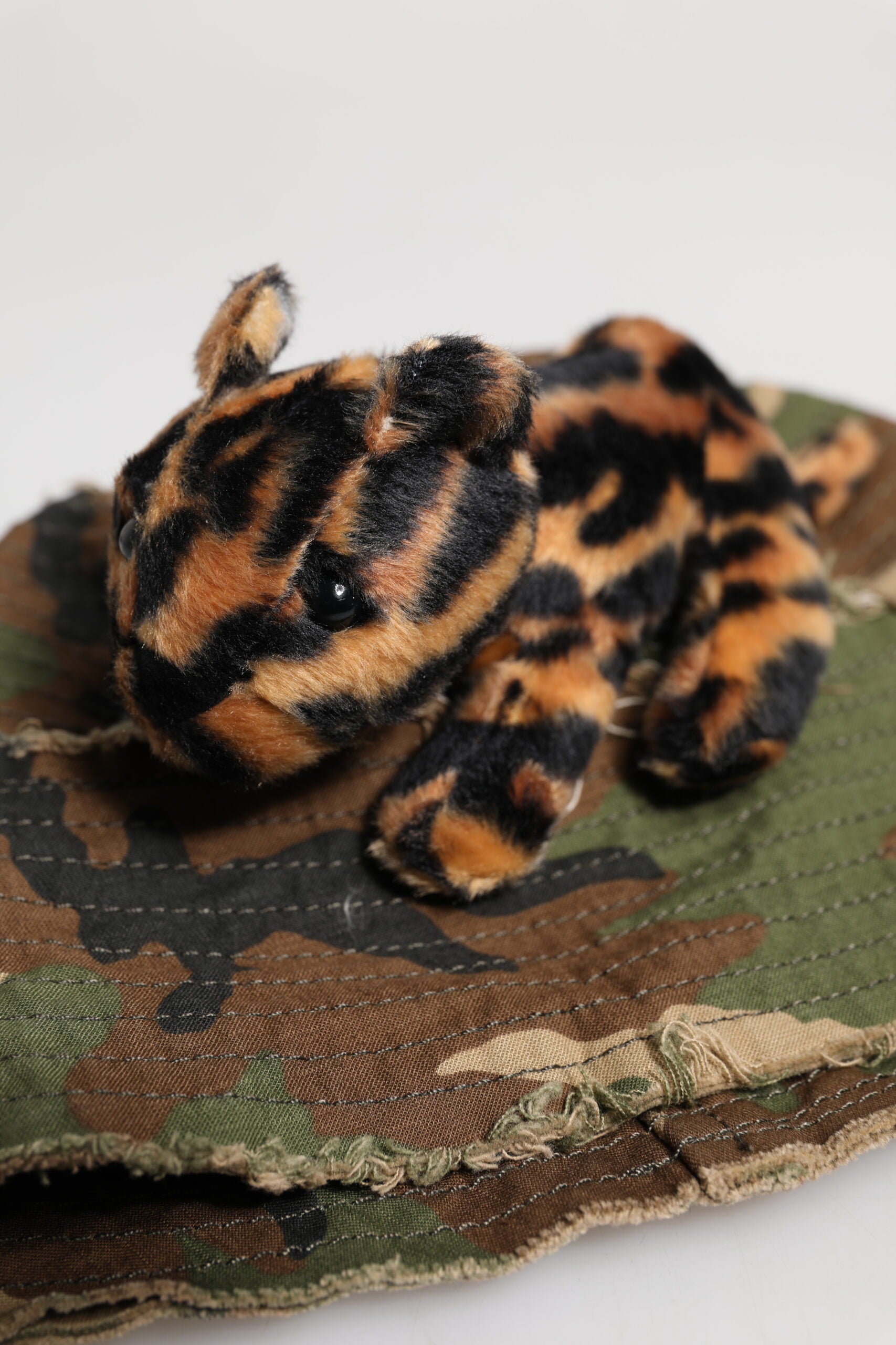 Dolce & Gabbana Multicolor Leopard Embellish Wide Brim Bucket Hat | Regal Royce