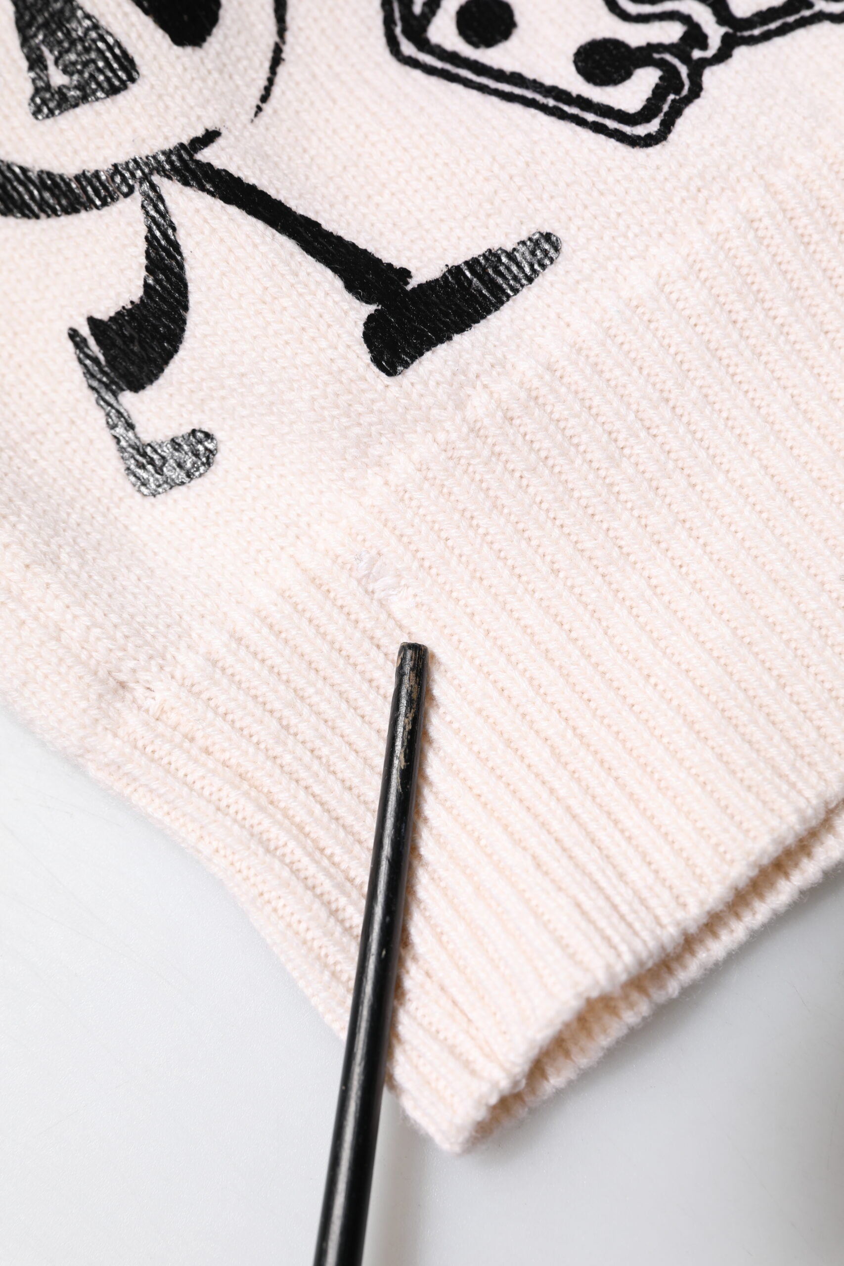 Dolce & Gabbana White Black Logo Print Women Pullover Sweater | Regal Royce